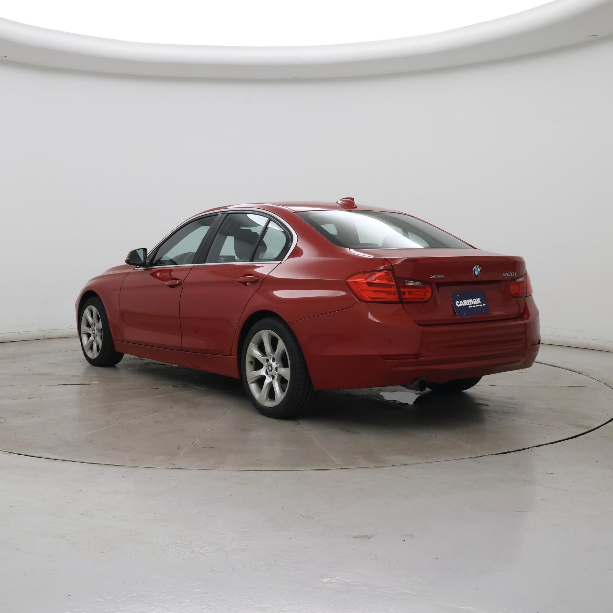 Thumbnail: 2015 BMW 3 Series - 2