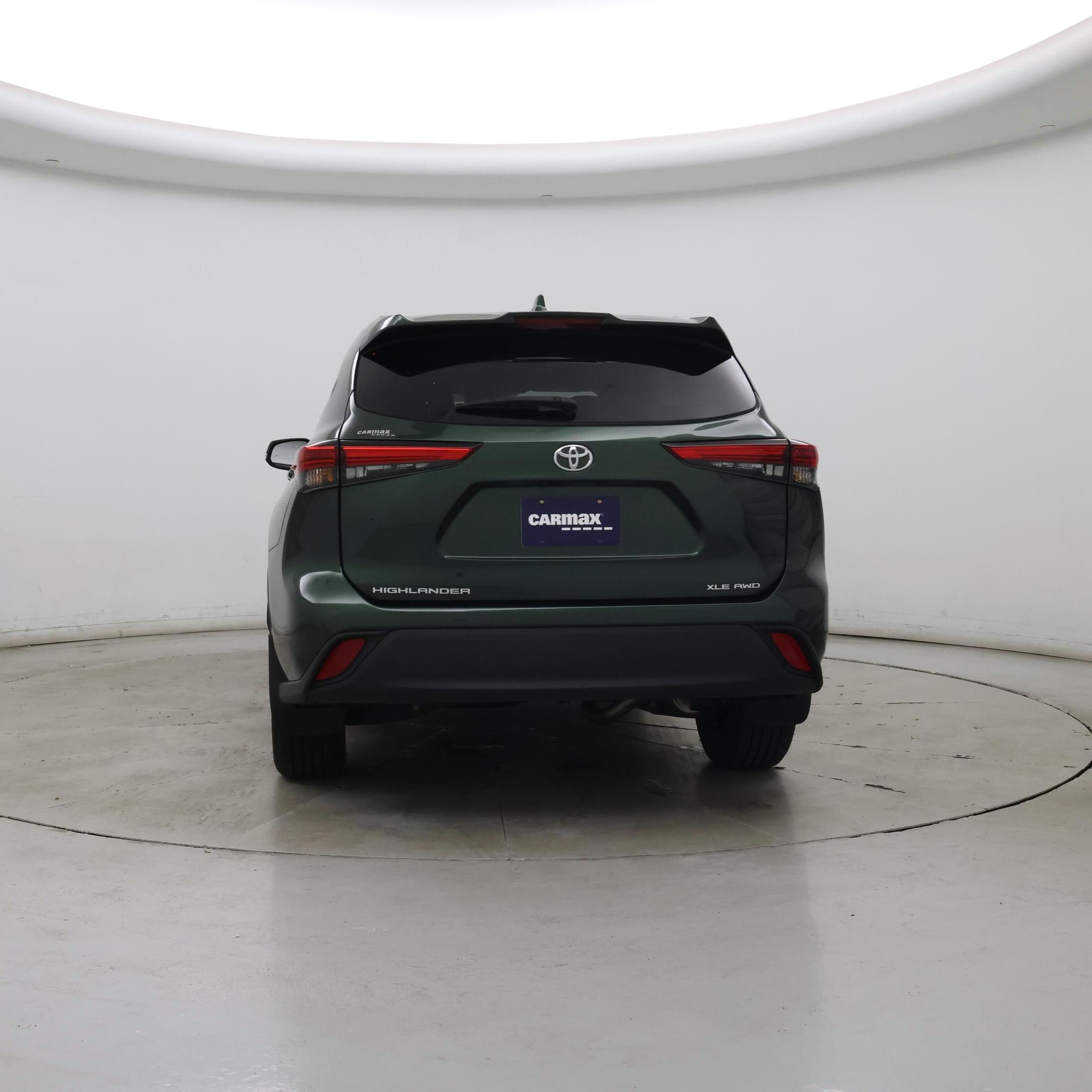 Thumbnail: 2023 Toyota Highlander - 6