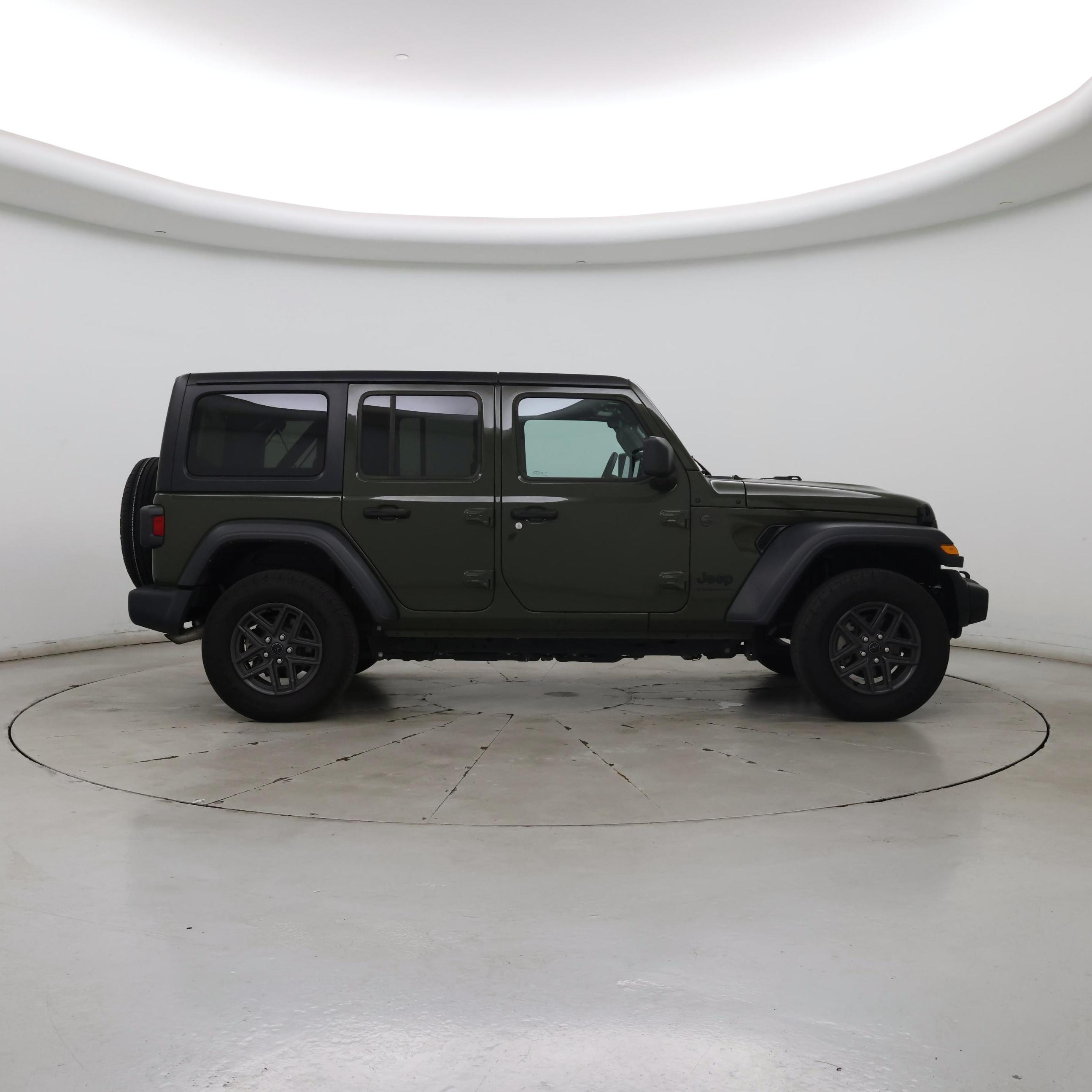 Thumbnail: 2024 Jeep Wrangler - 7