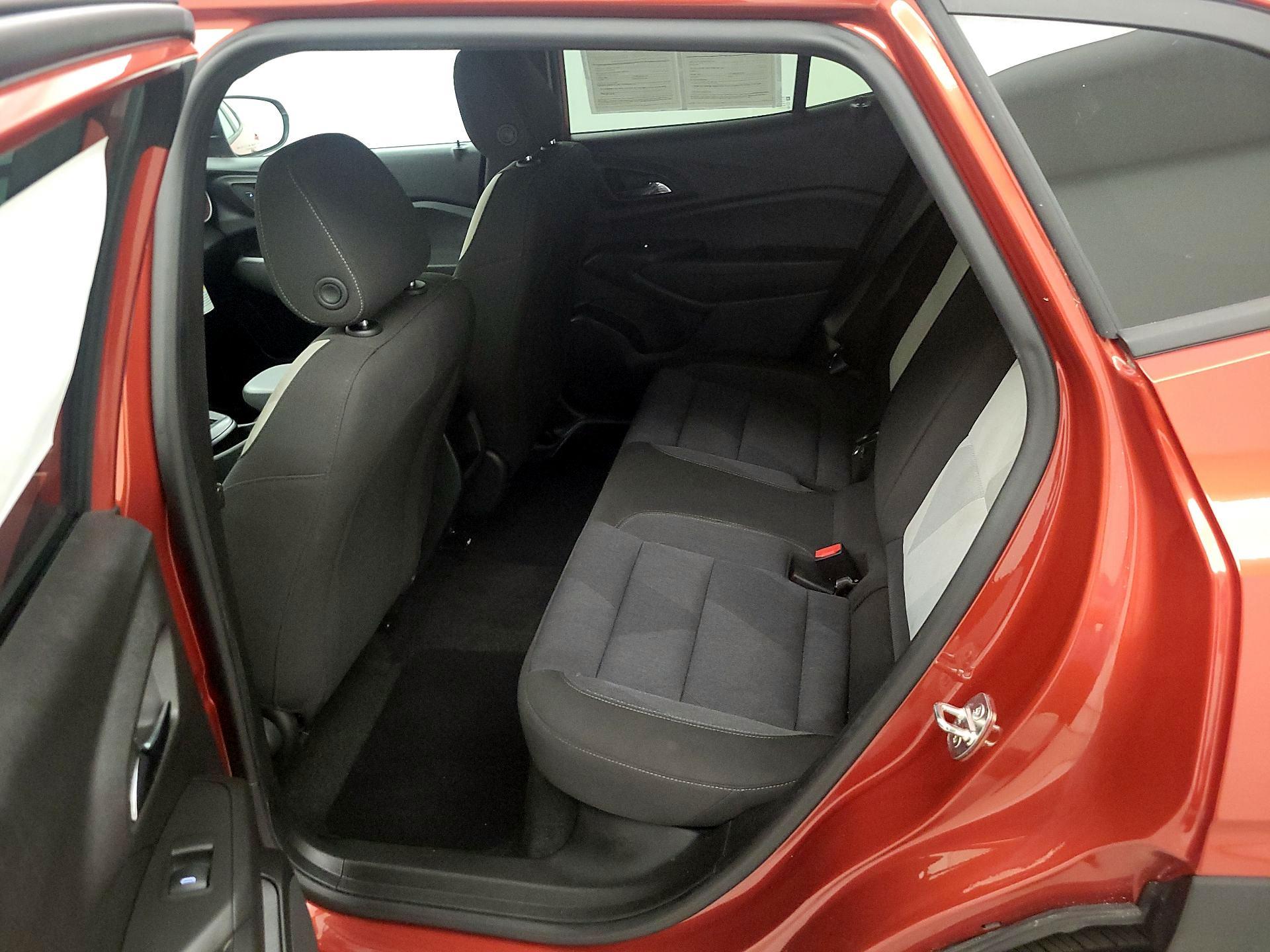 Thumbnail: 2024 Chevrolet Trax - 19