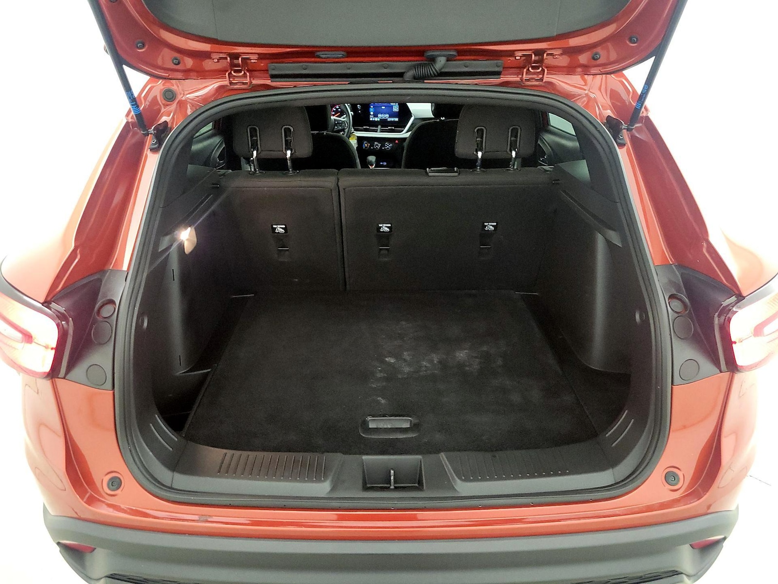 2024 Chevrolet Trax RS - Photo 21