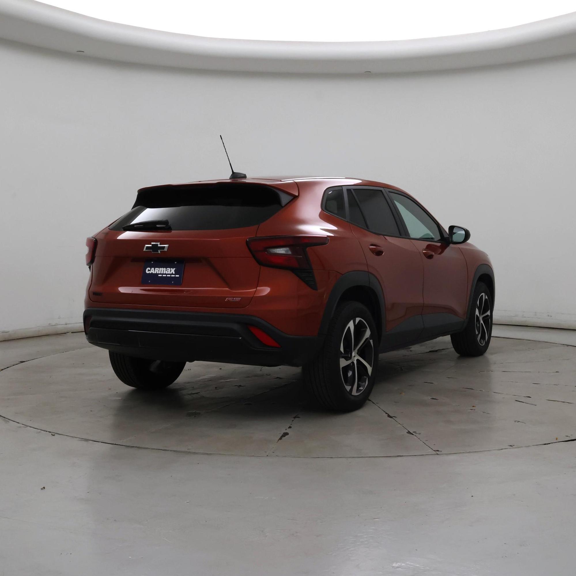 Thumbnail: 2024 Chevrolet Trax - 8