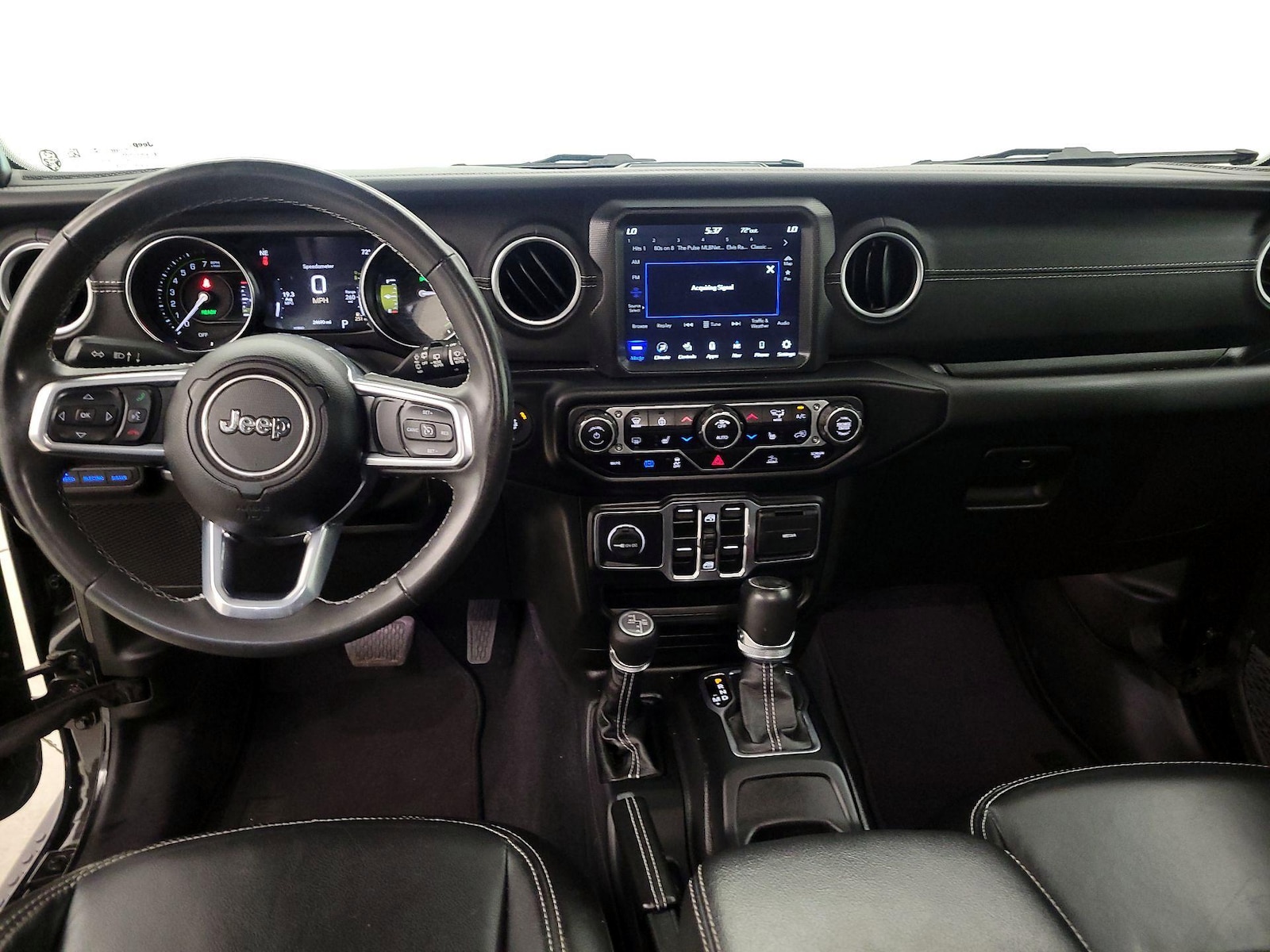 Apple CarPlay® & Android Auto™