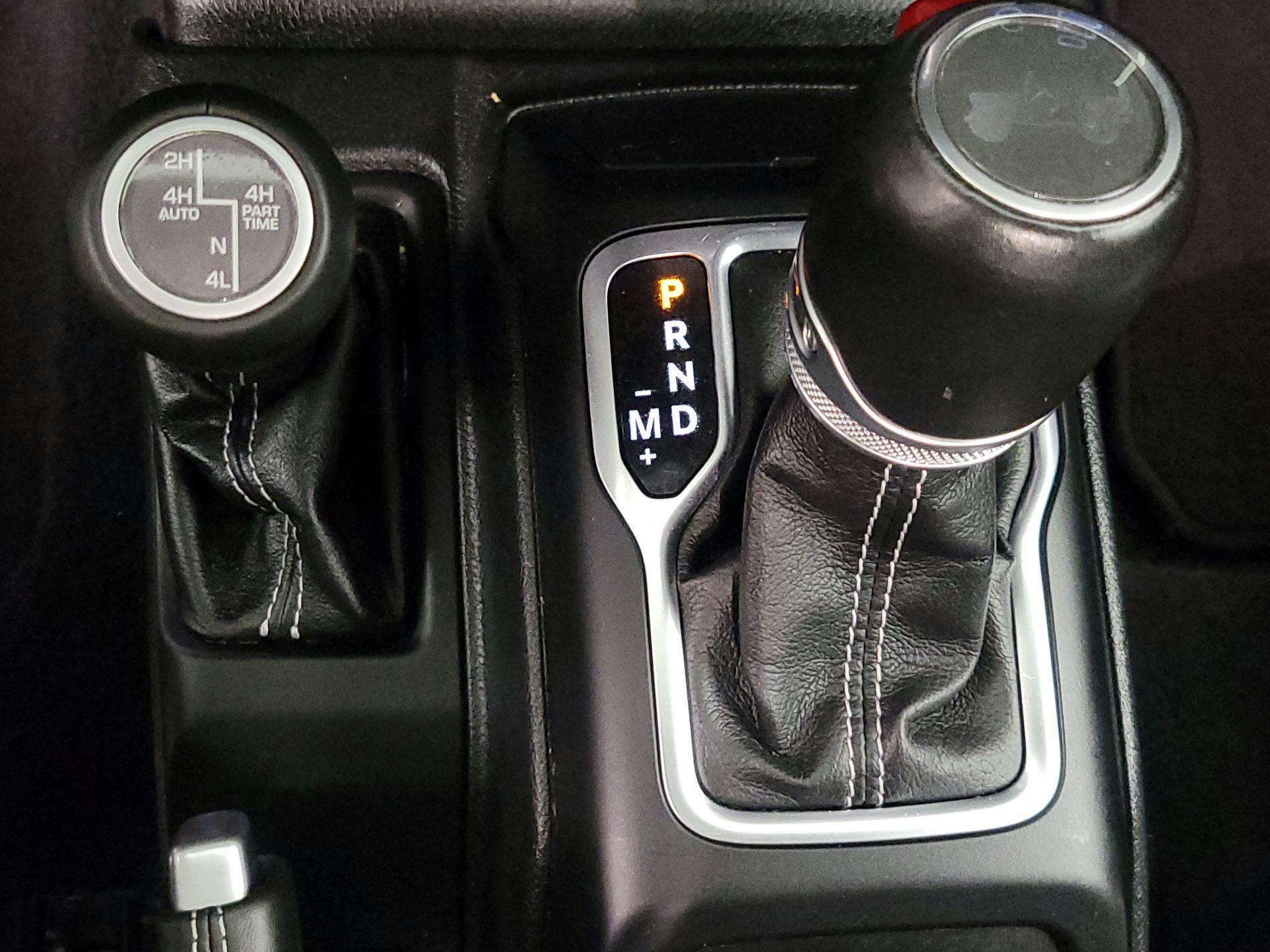 Thumbnail: 2023 Jeep Wrangler - 18