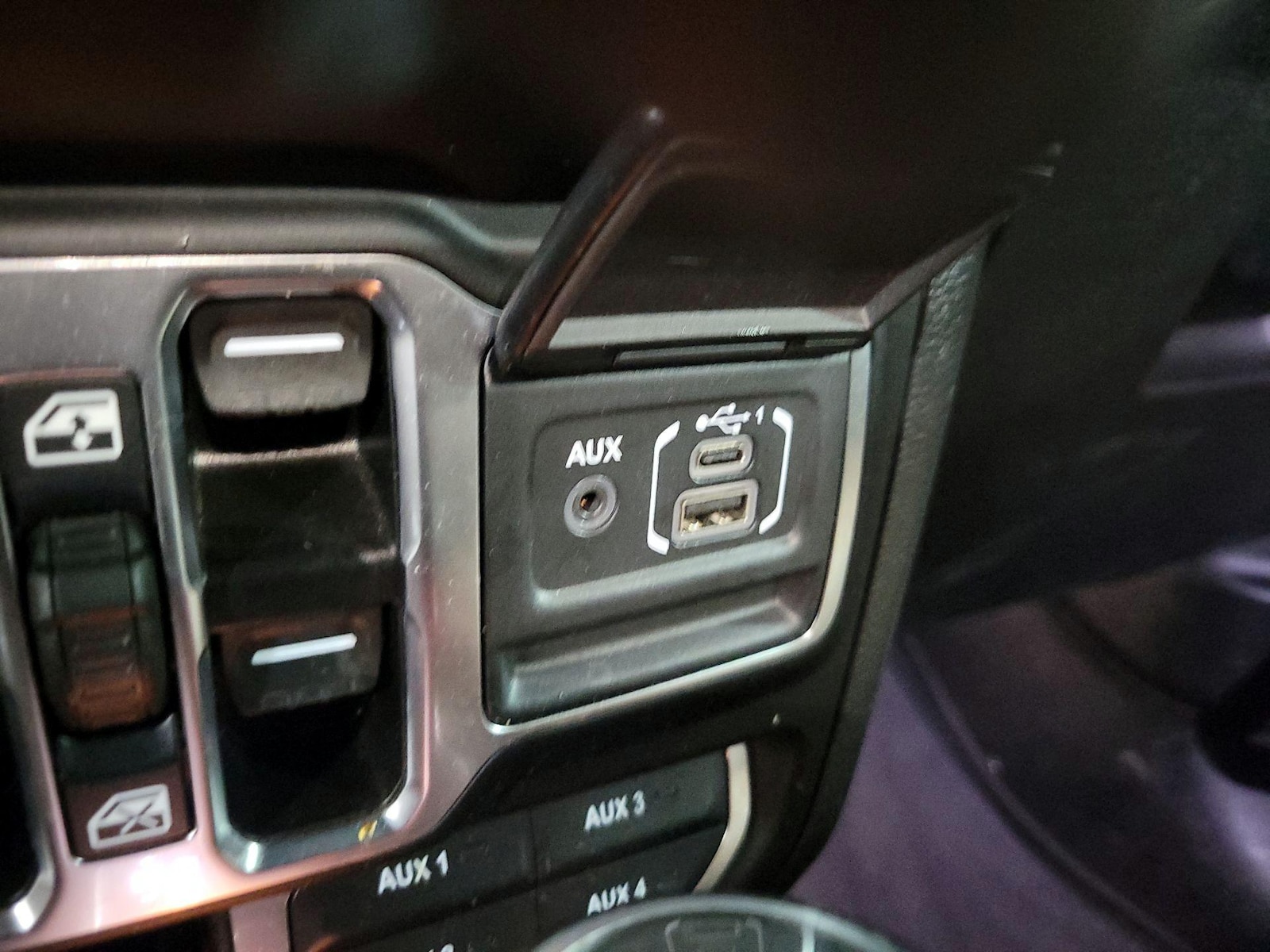 2023 Jeep Wrangler 4xe Sahara 4XE - Photo 20