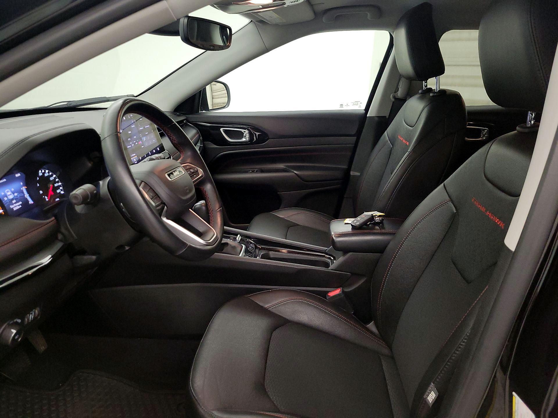 Thumbnail: 2022 Jeep Compass - 11