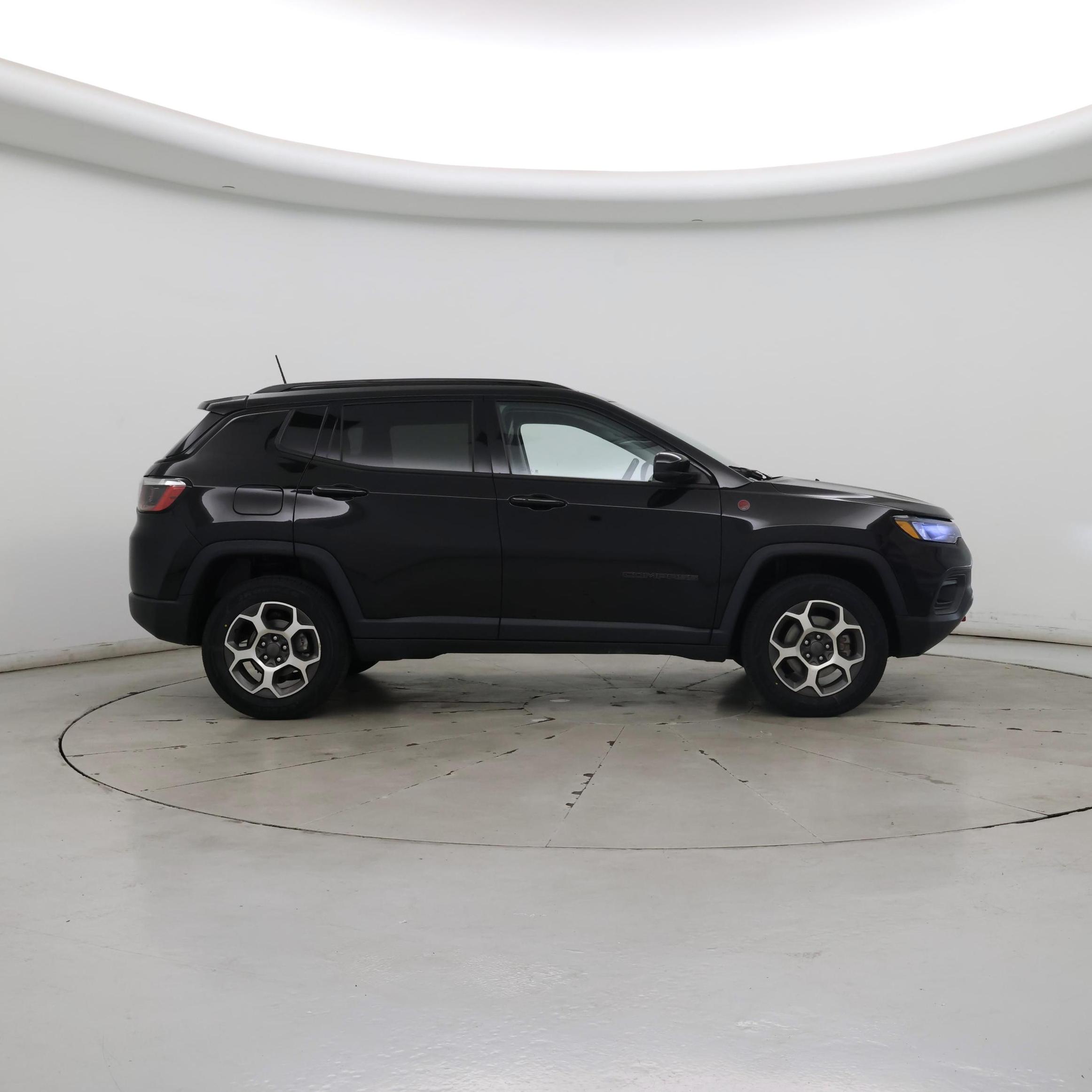 Thumbnail: 2022 Jeep Compass - 7