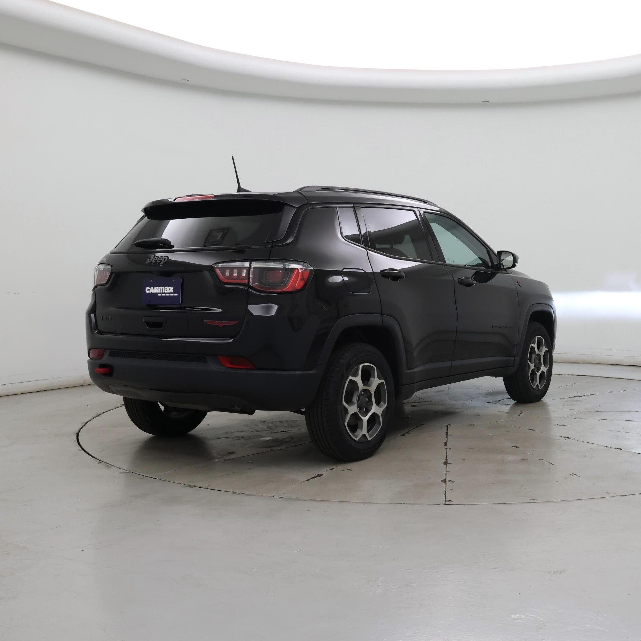Thumbnail: 2022 Jeep Compass - 8