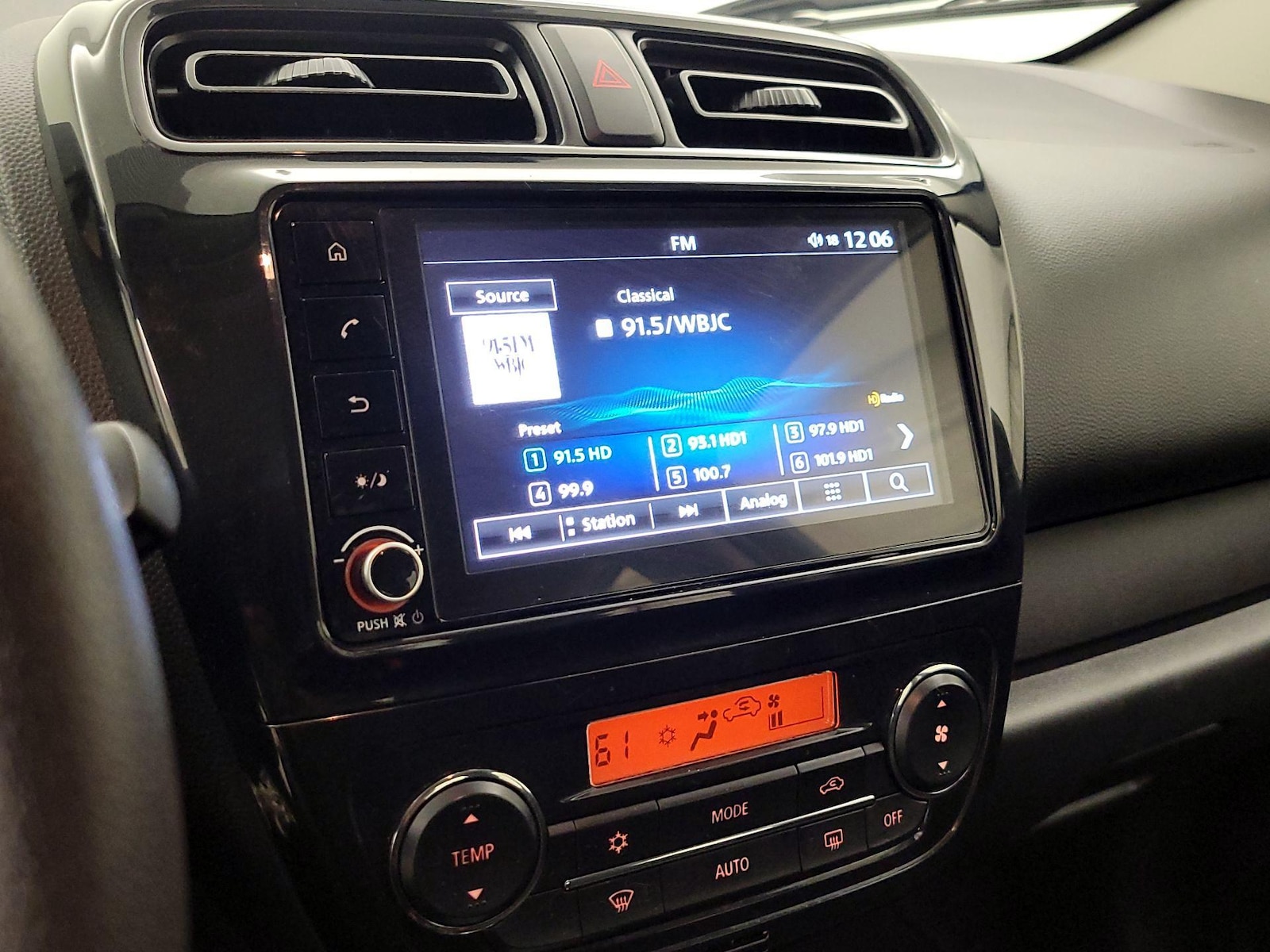 2024 Mitsubishi Mirage G4 ES - Photo 16
