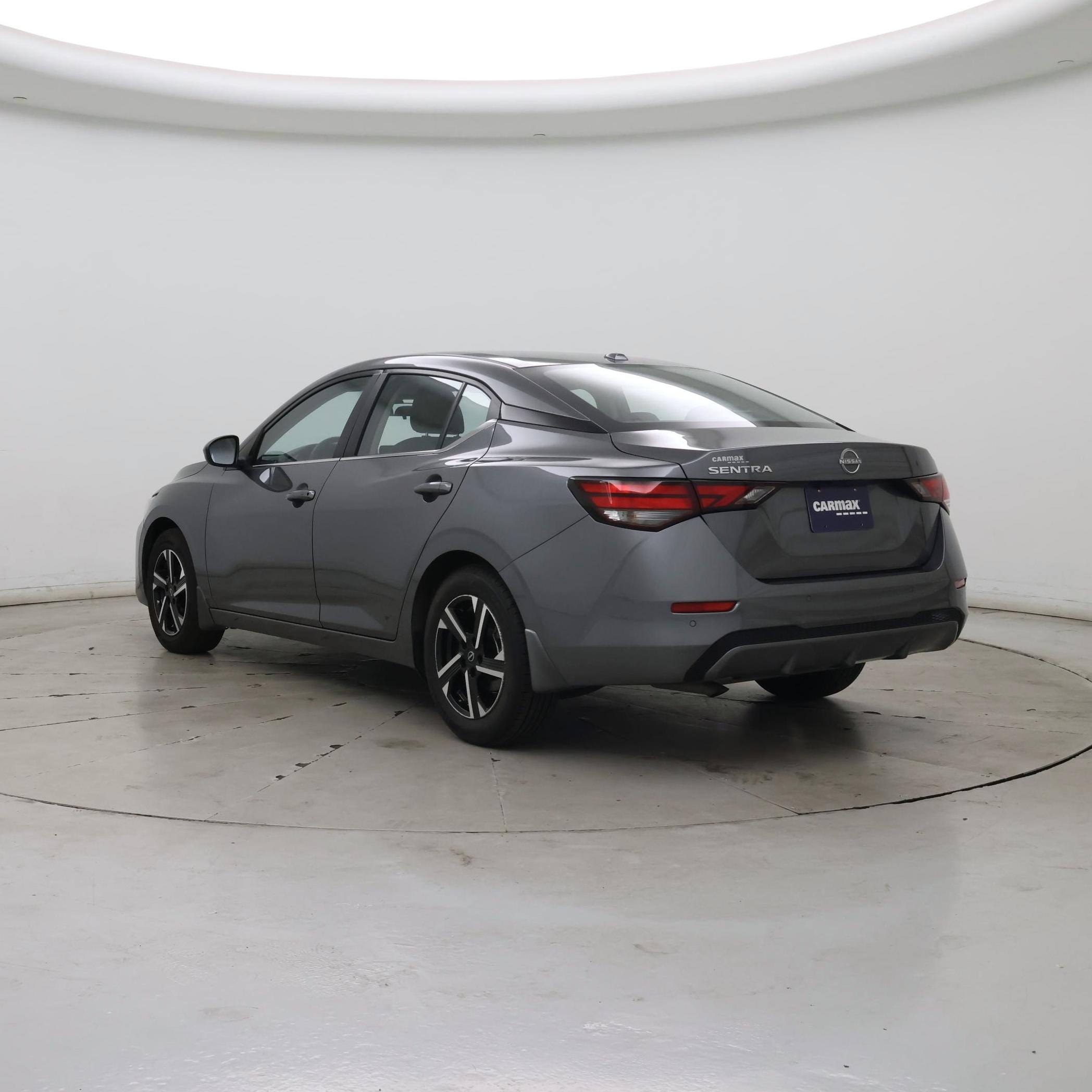 Thumbnail: 2025 Nissan Sentra - 2