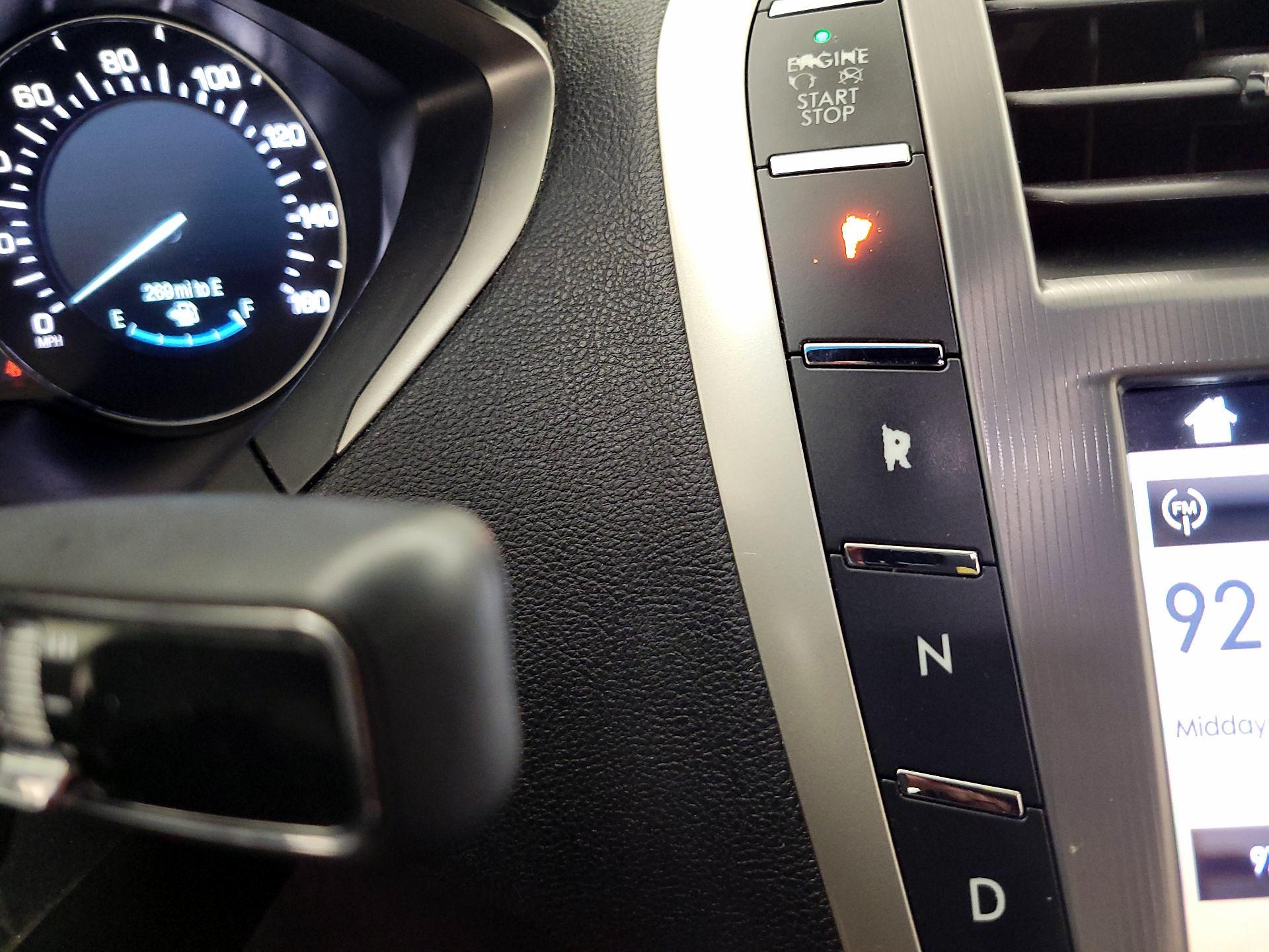 Thumbnail: 2017 Lincoln MKZ - 18