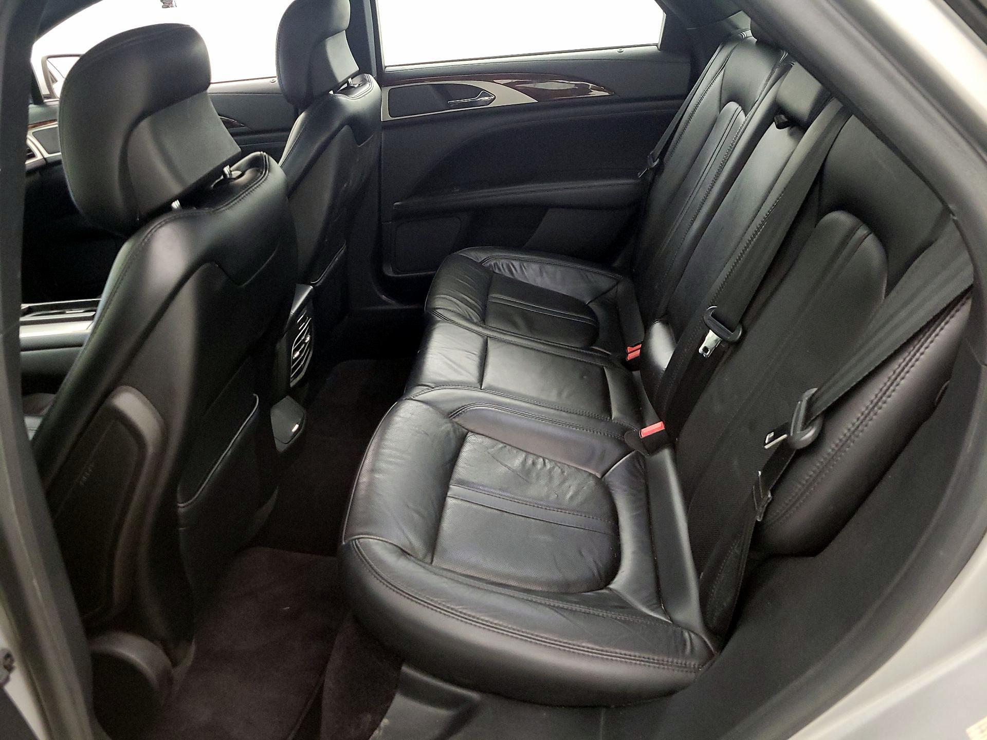 Thumbnail: 2017 Lincoln MKZ - 19