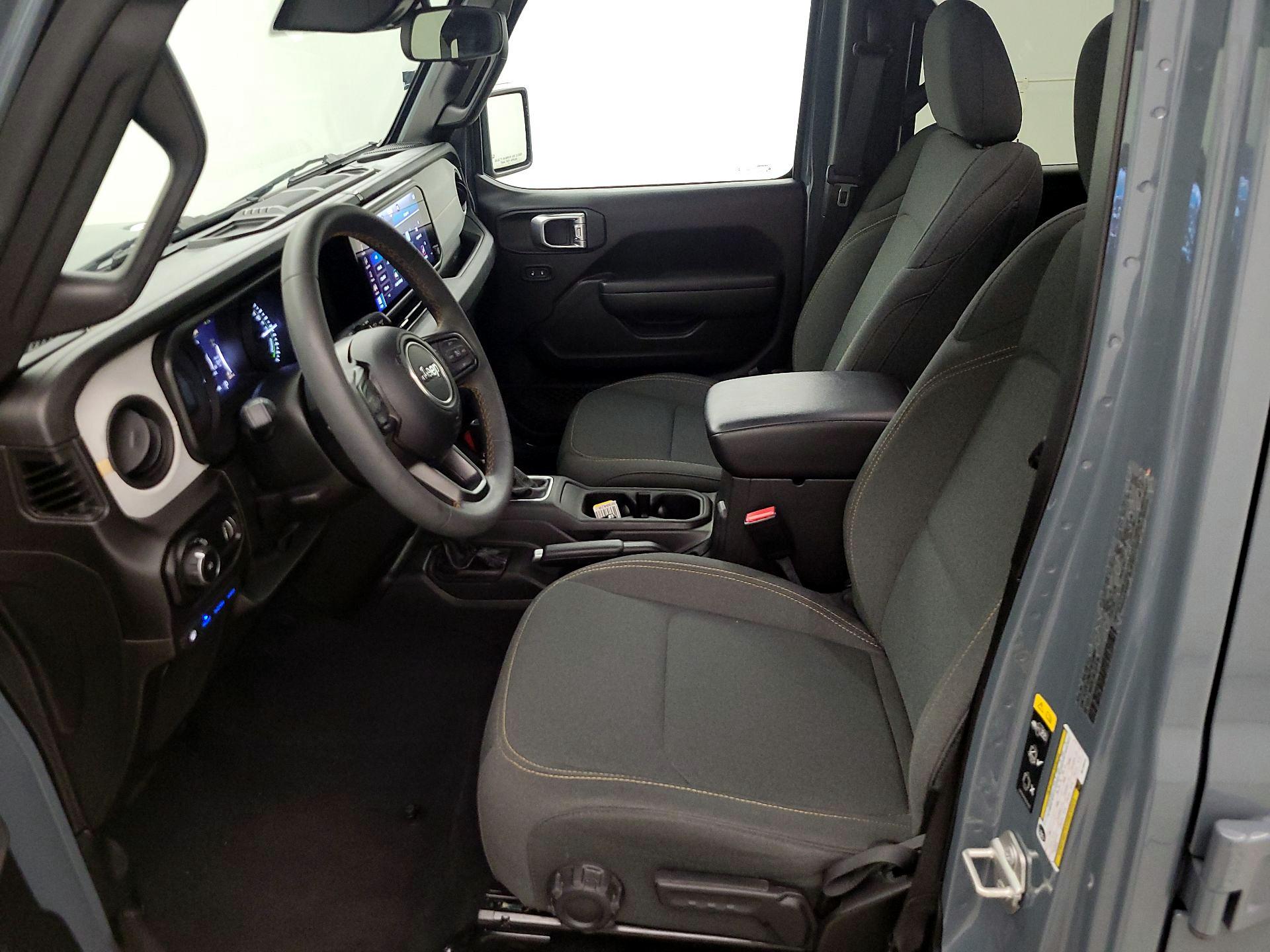 Thumbnail: 2024 Jeep Wrangler - 11