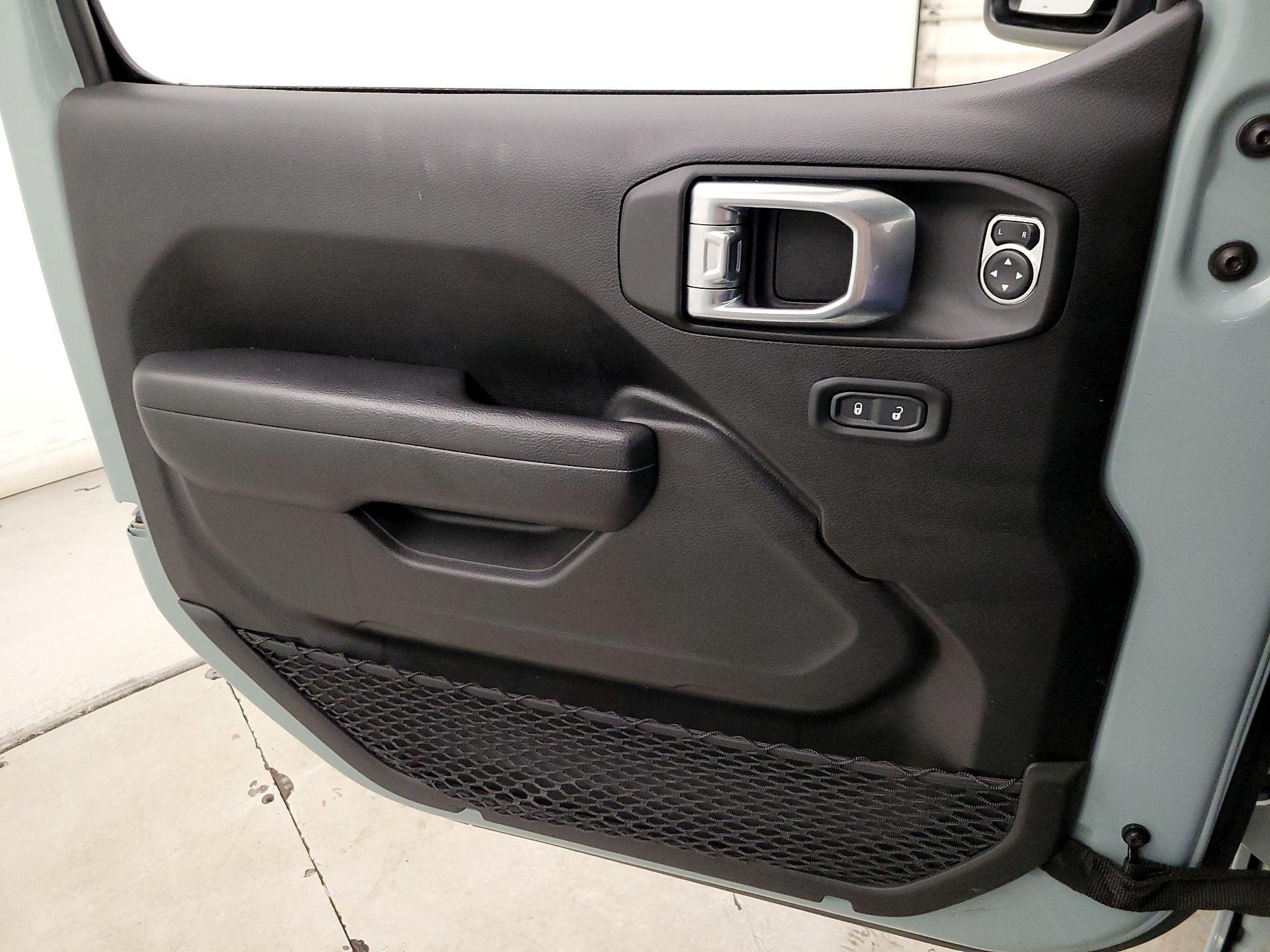 Thumbnail: 2024 Jeep Wrangler - 12