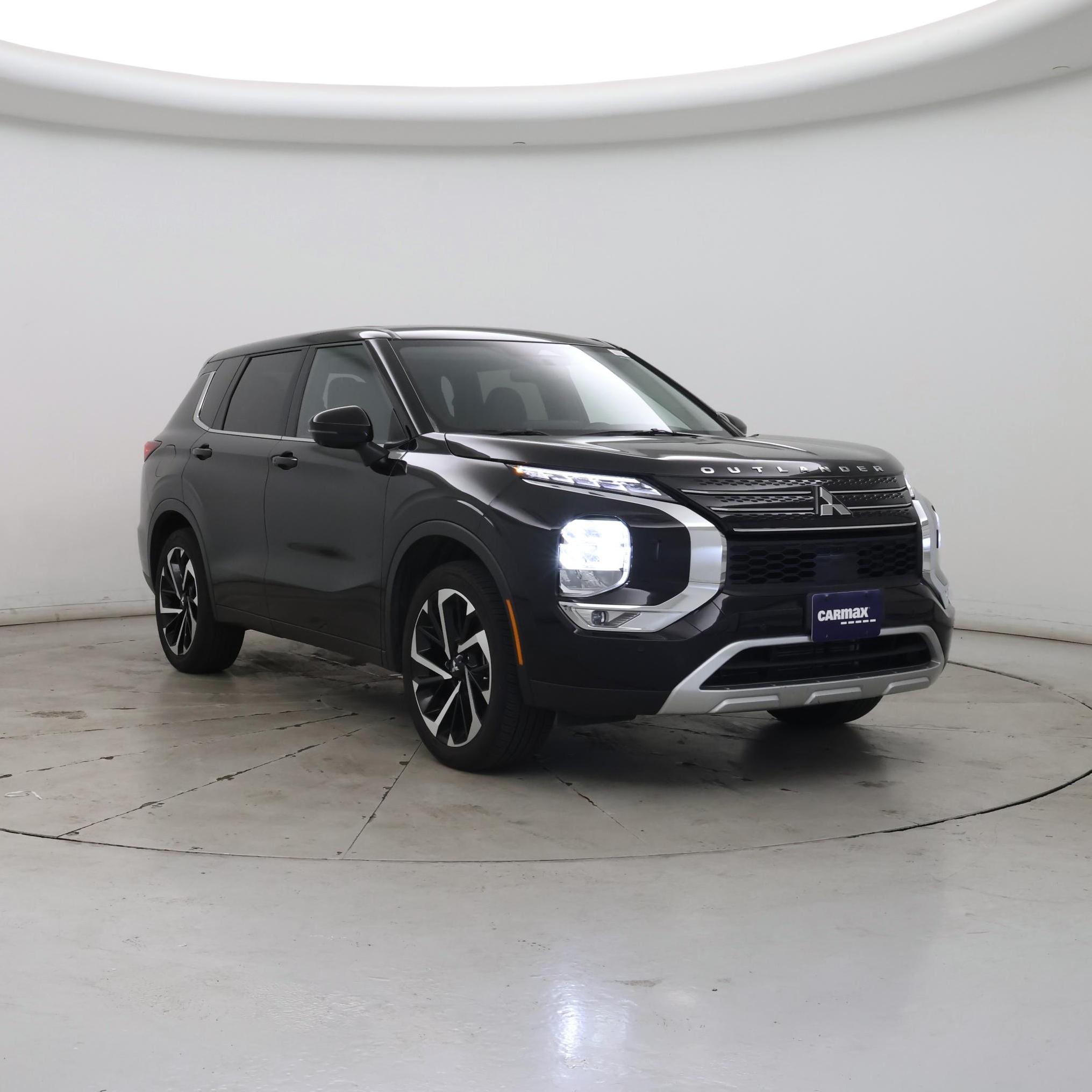Black 2024 Mitsubishi Outlander SUV / Crossover All-Wheel Drive Automatic