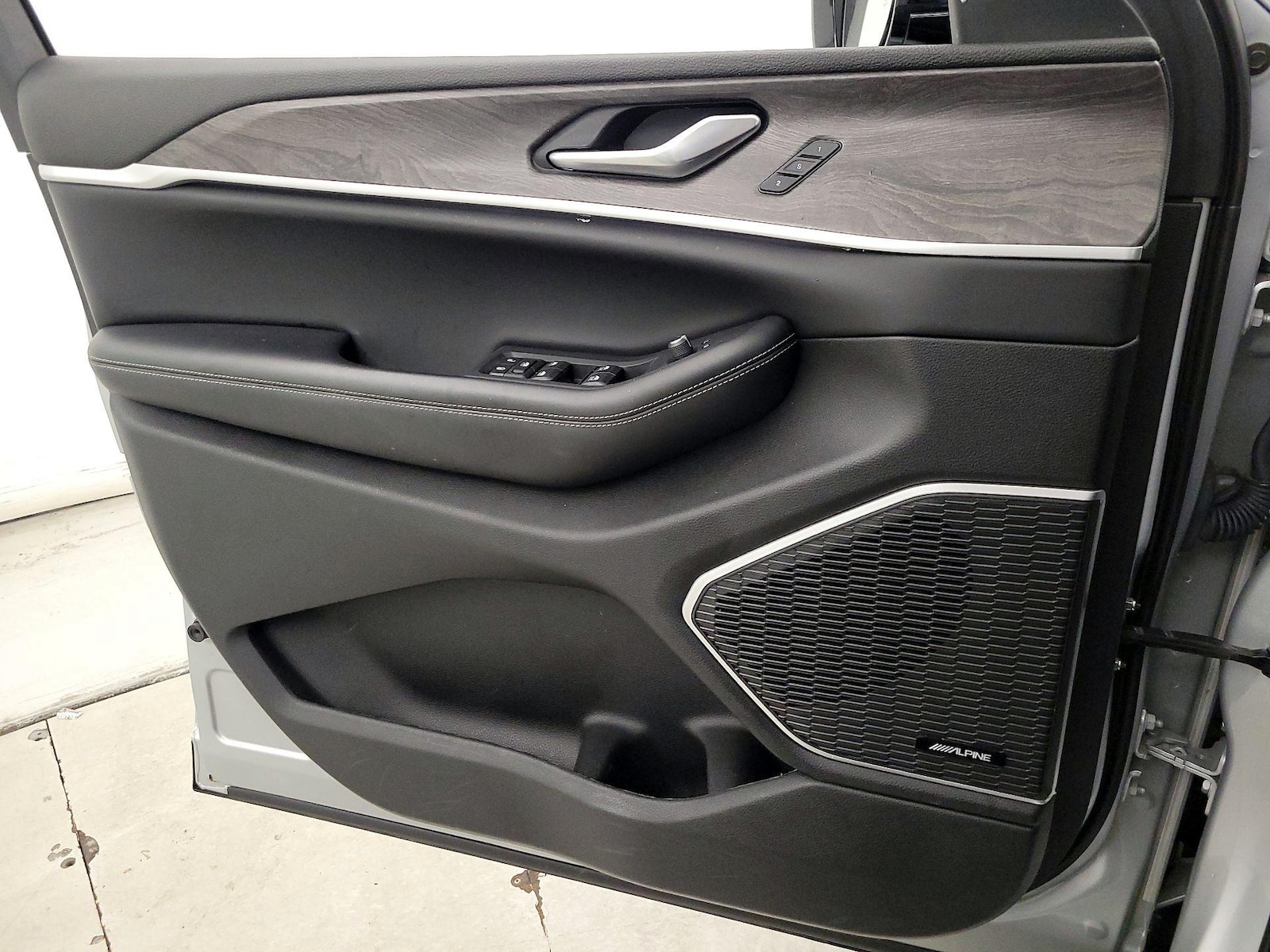 2023 Jeep Grand Cherokee L Limited - Photo 13