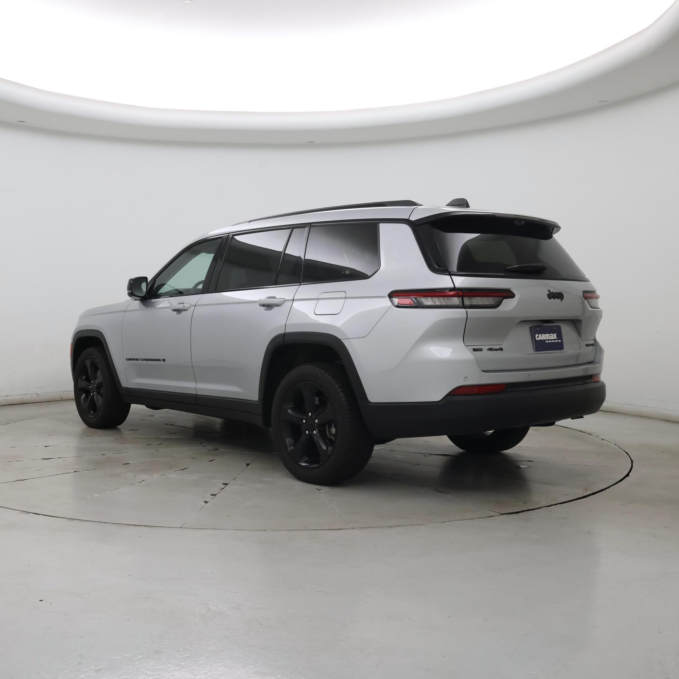 Thumbnail: 2023 Jeep Grand Cherokee L - 2