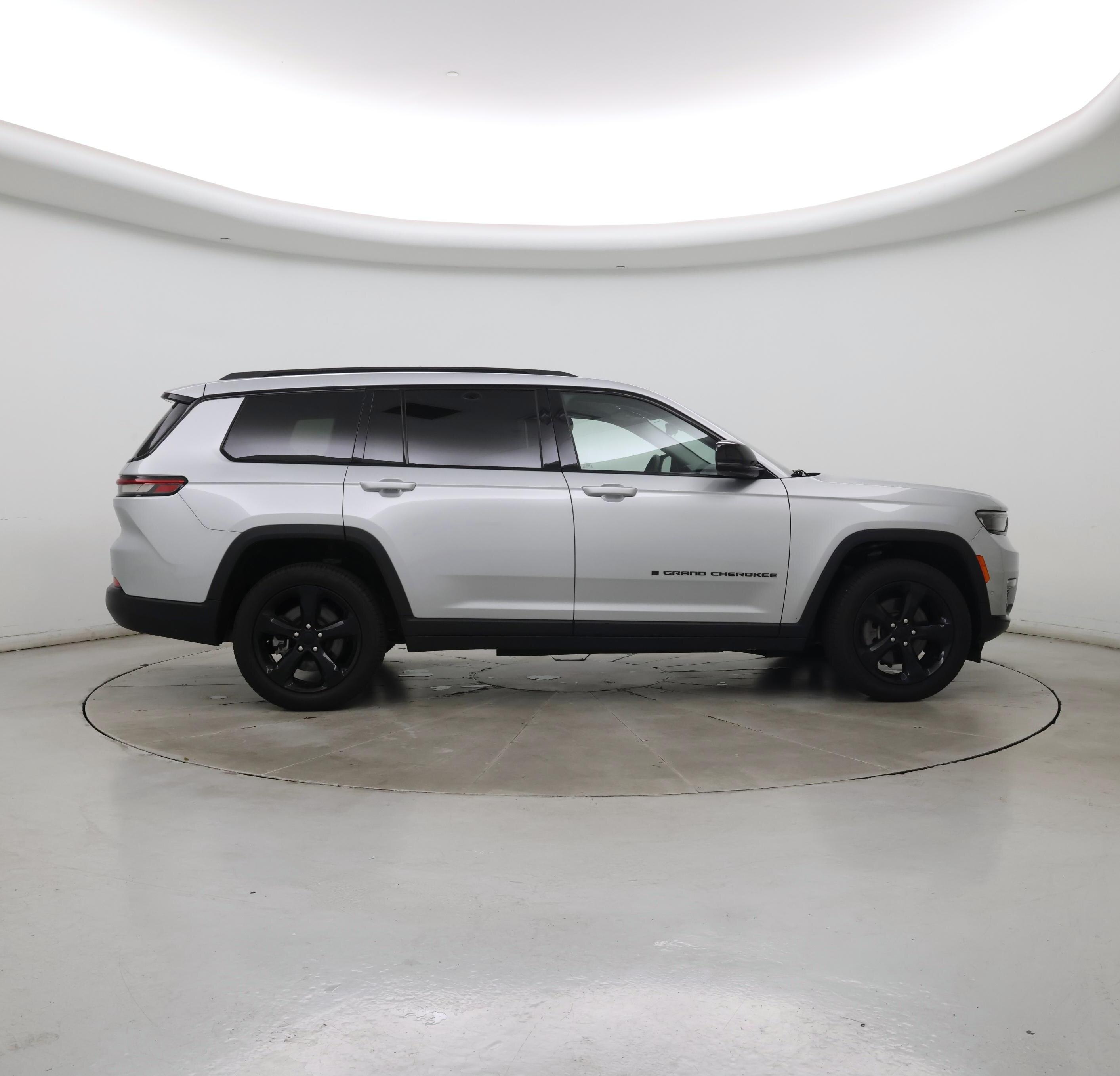 Thumbnail: 2023 Jeep Grand Cherokee L - 7