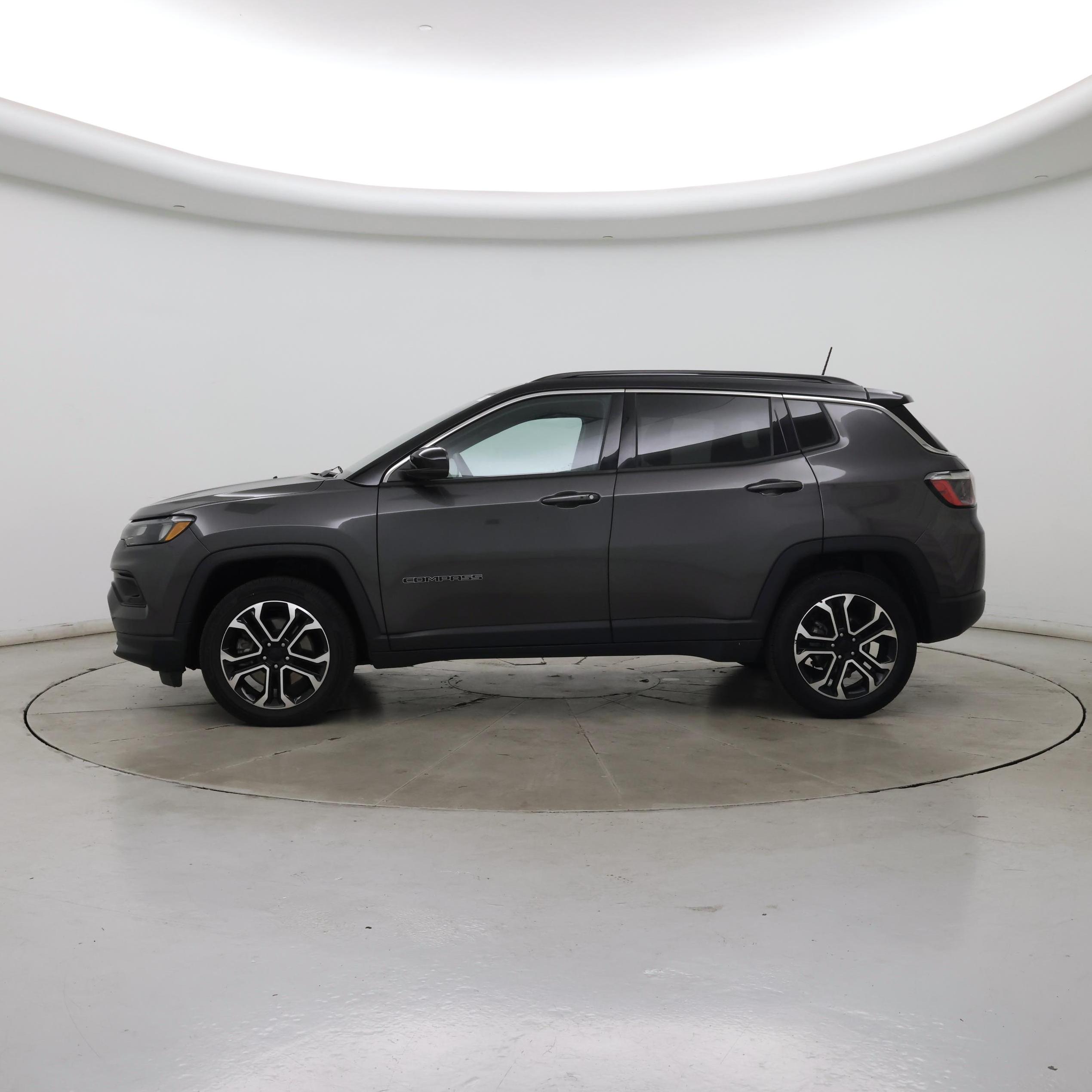 Thumbnail: 2023 Jeep Compass - 3
