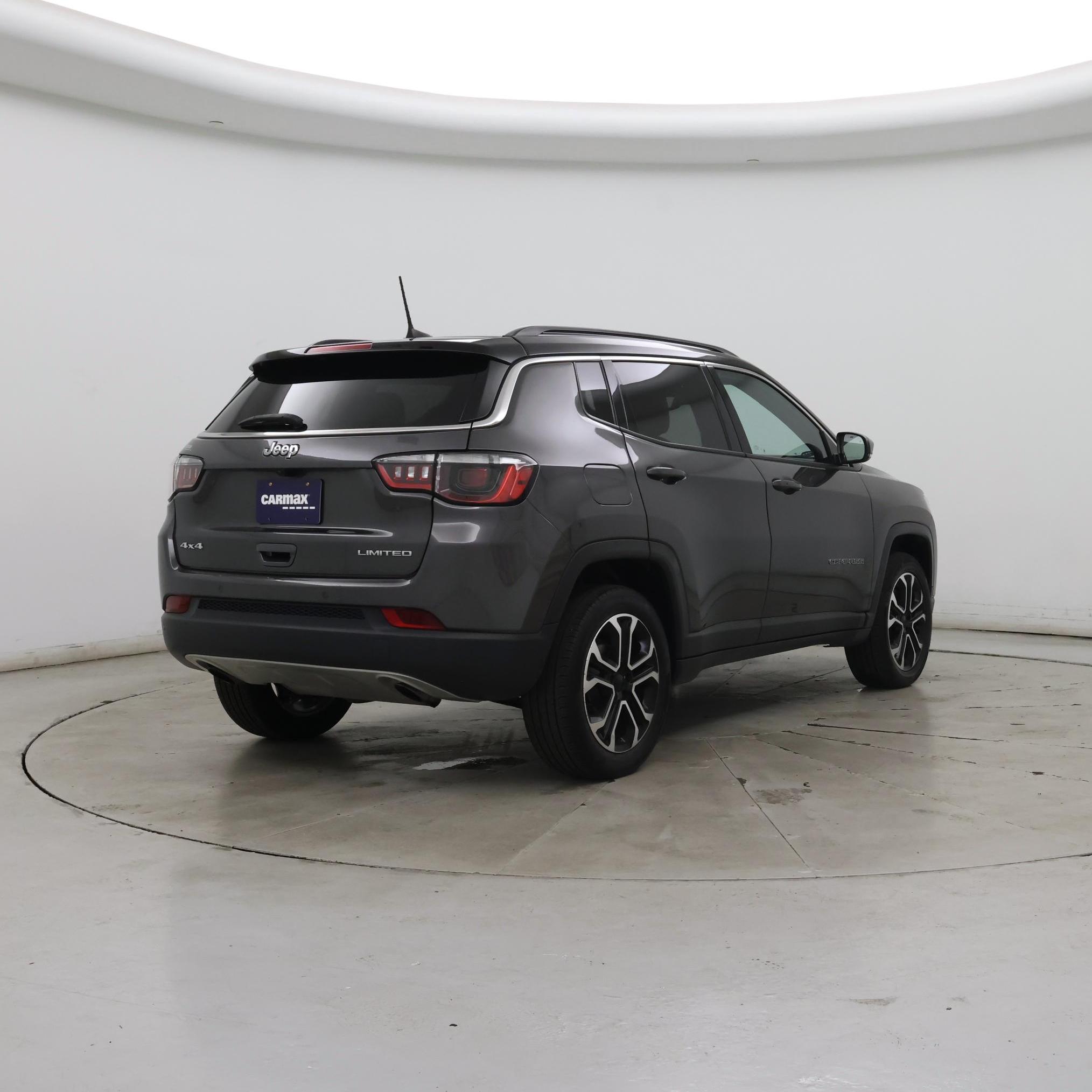 Thumbnail: 2023 Jeep Compass - 8