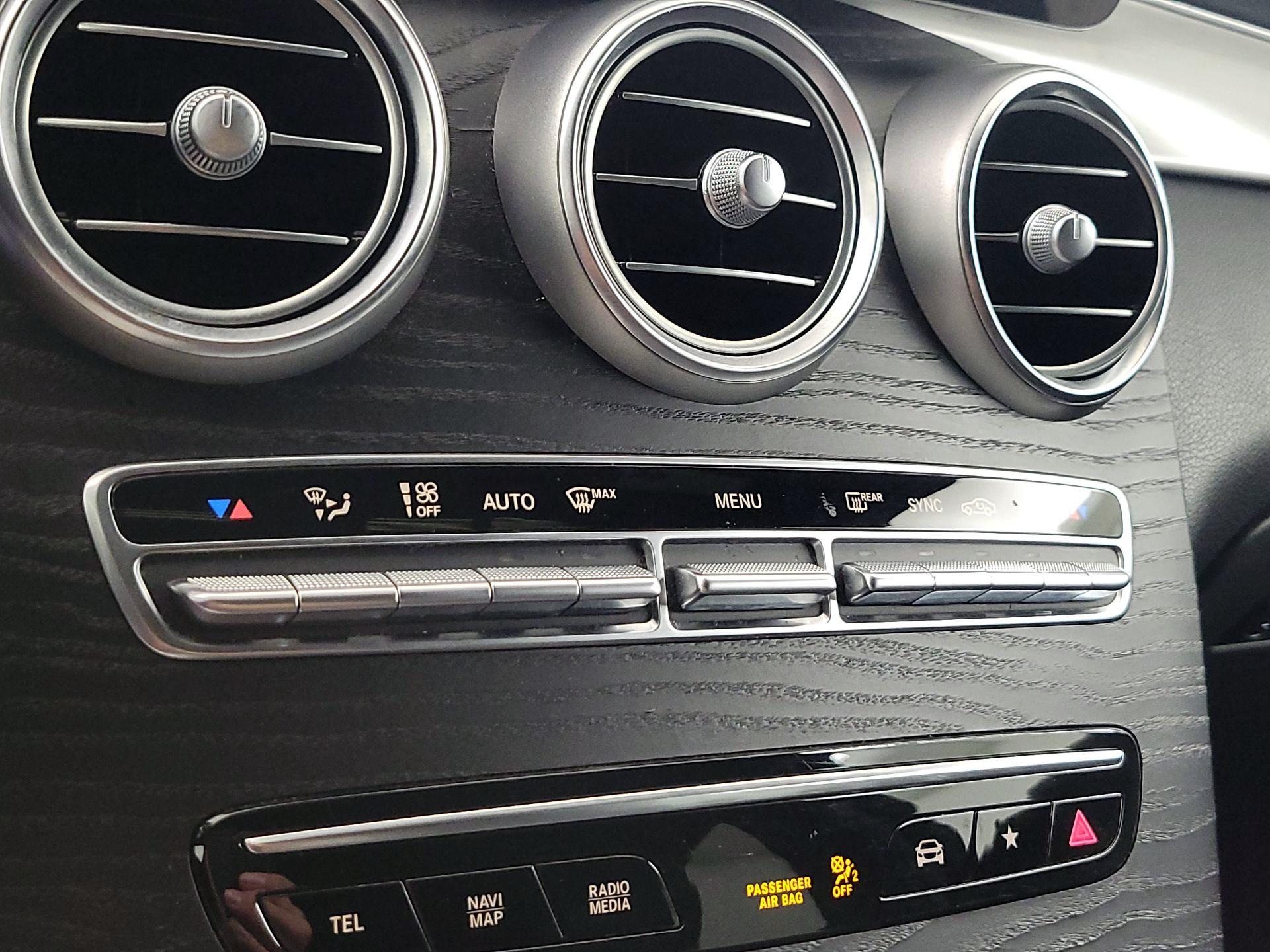 Thumbnail: 2021 Mercedes-Benz GLC - 16