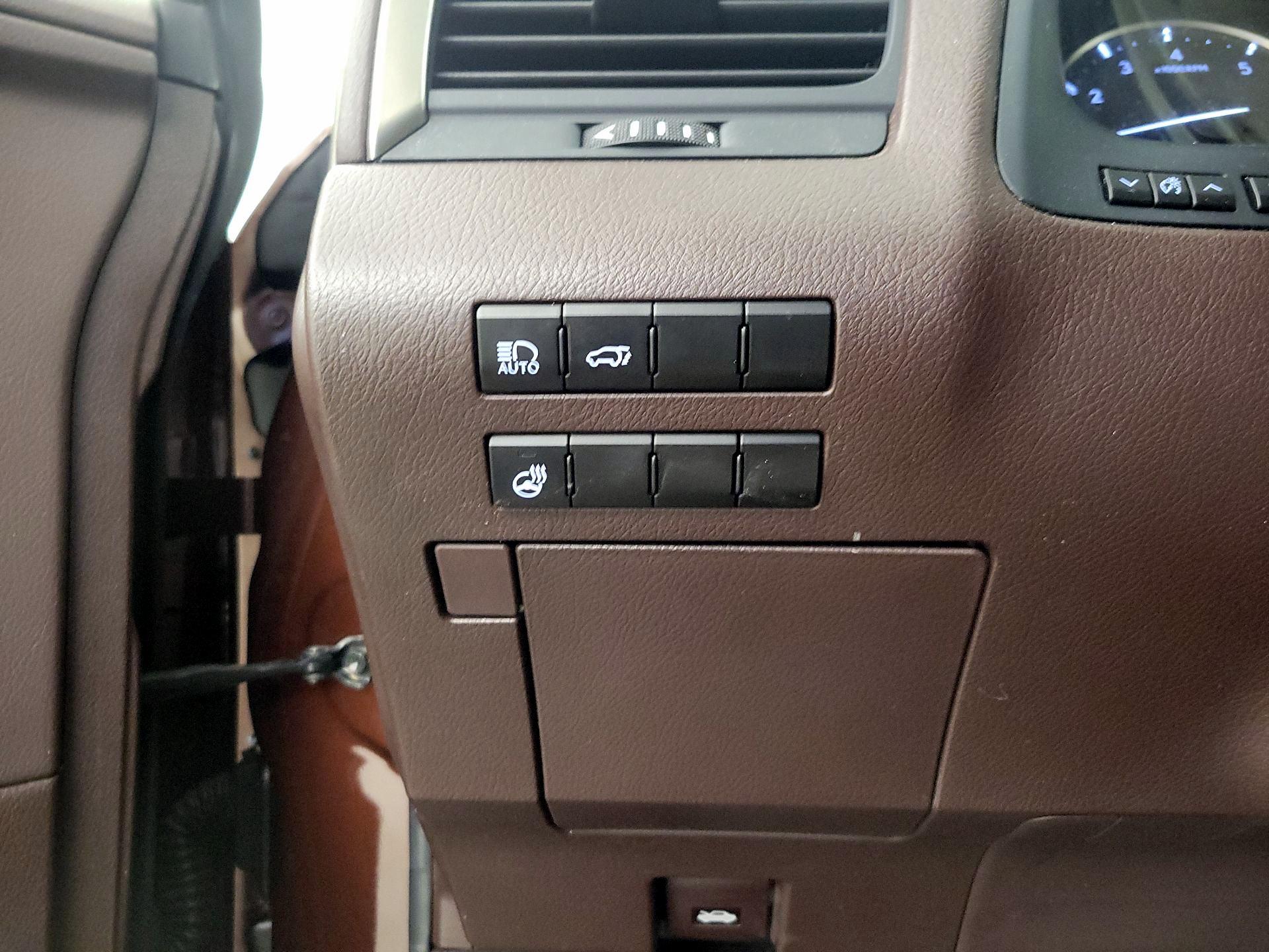 Thumbnail: 2018 Lexus RX - 13