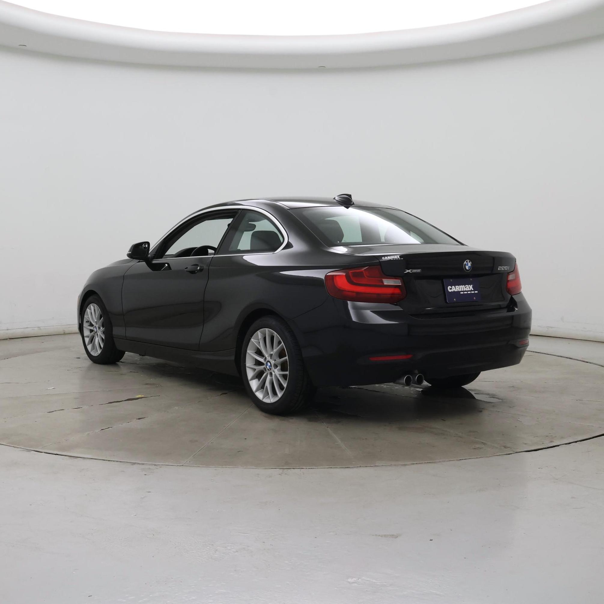 Thumbnail: 2015 BMW 2 Series - 2
