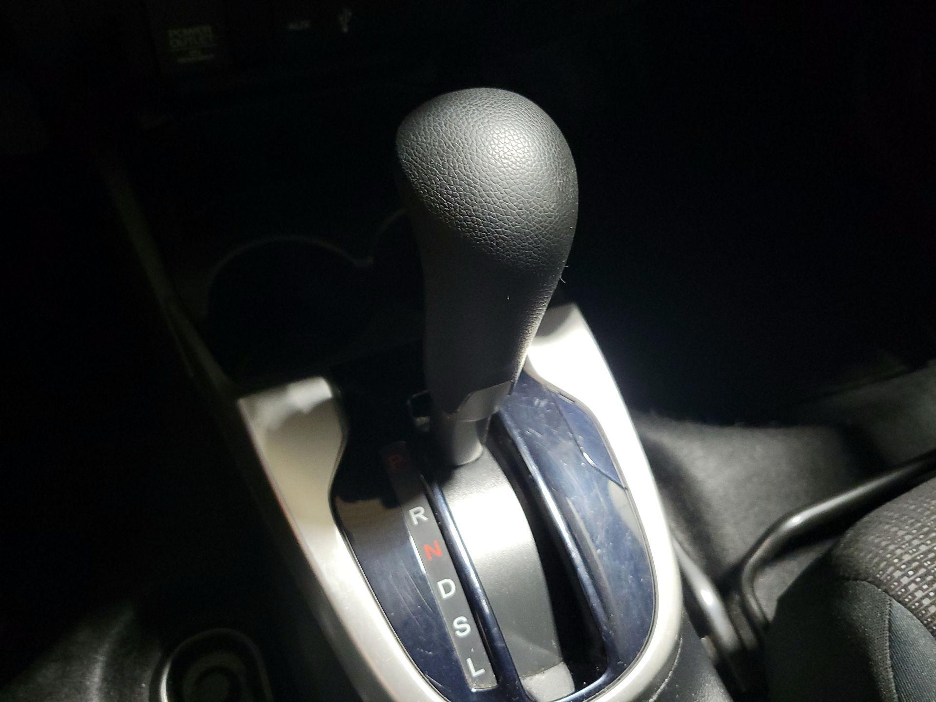 Thumbnail: 2015 Honda Fit - 15