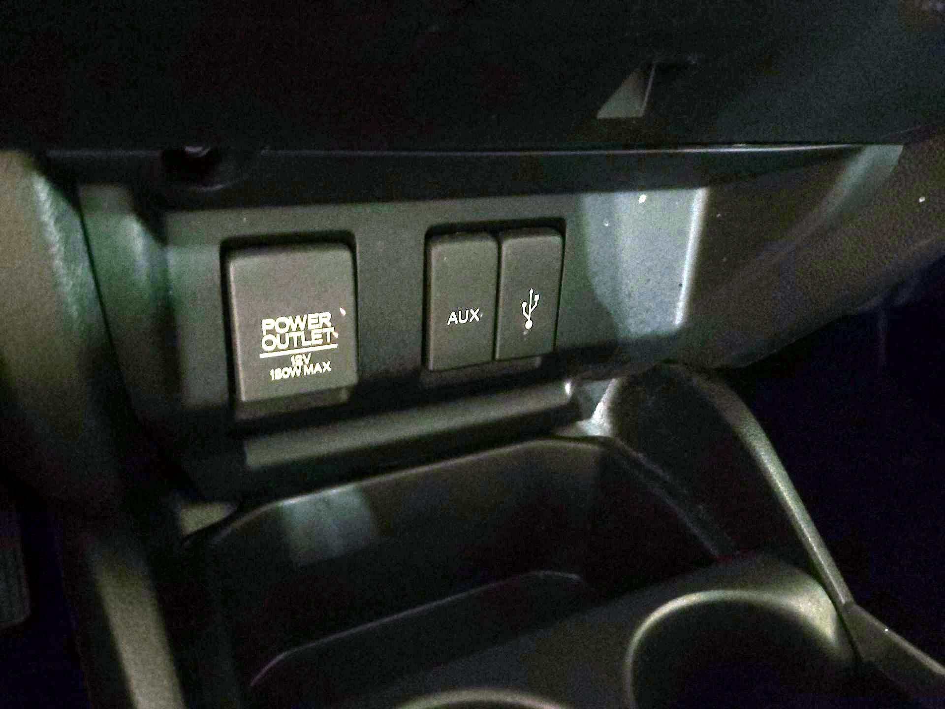 Thumbnail: 2015 Honda Fit - 16