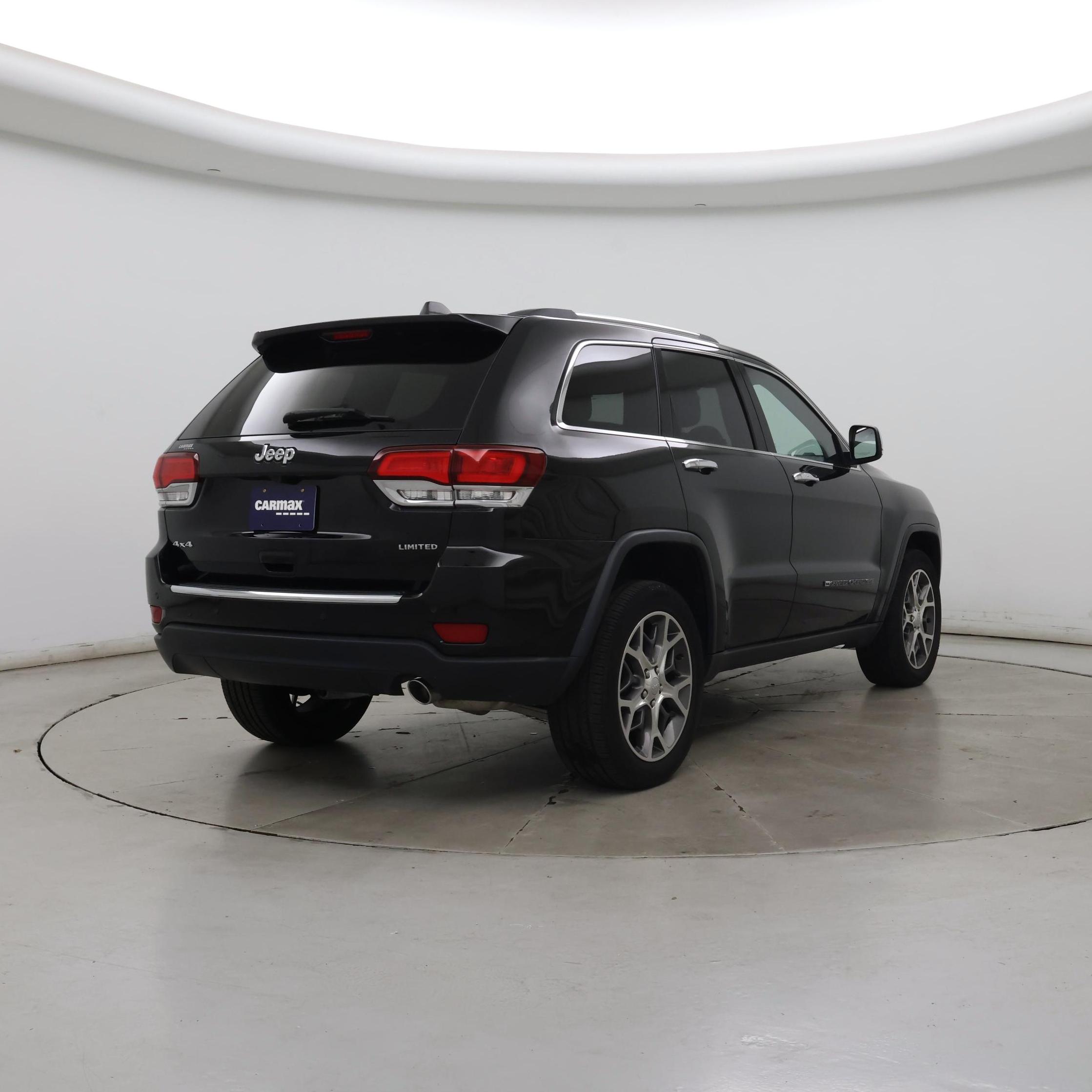 Thumbnail: 2022 Jeep Grand Cherokee - 8