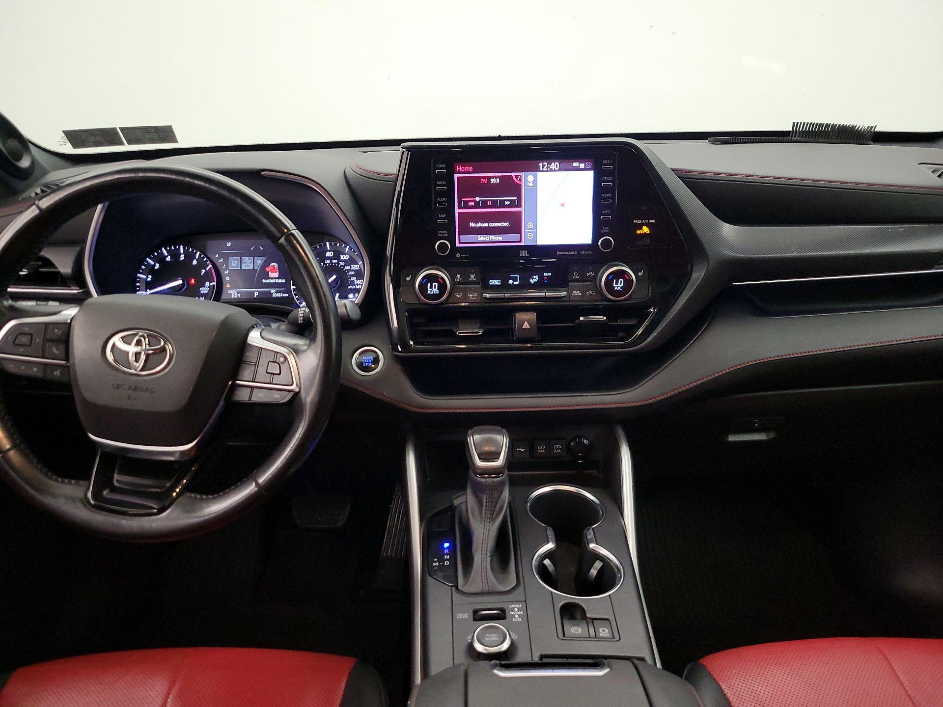 Thumbnail: 2021 Toyota Highlander - 9
