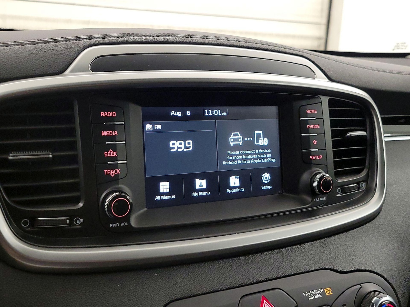 2020 Kia Sorento LX - Photo 16