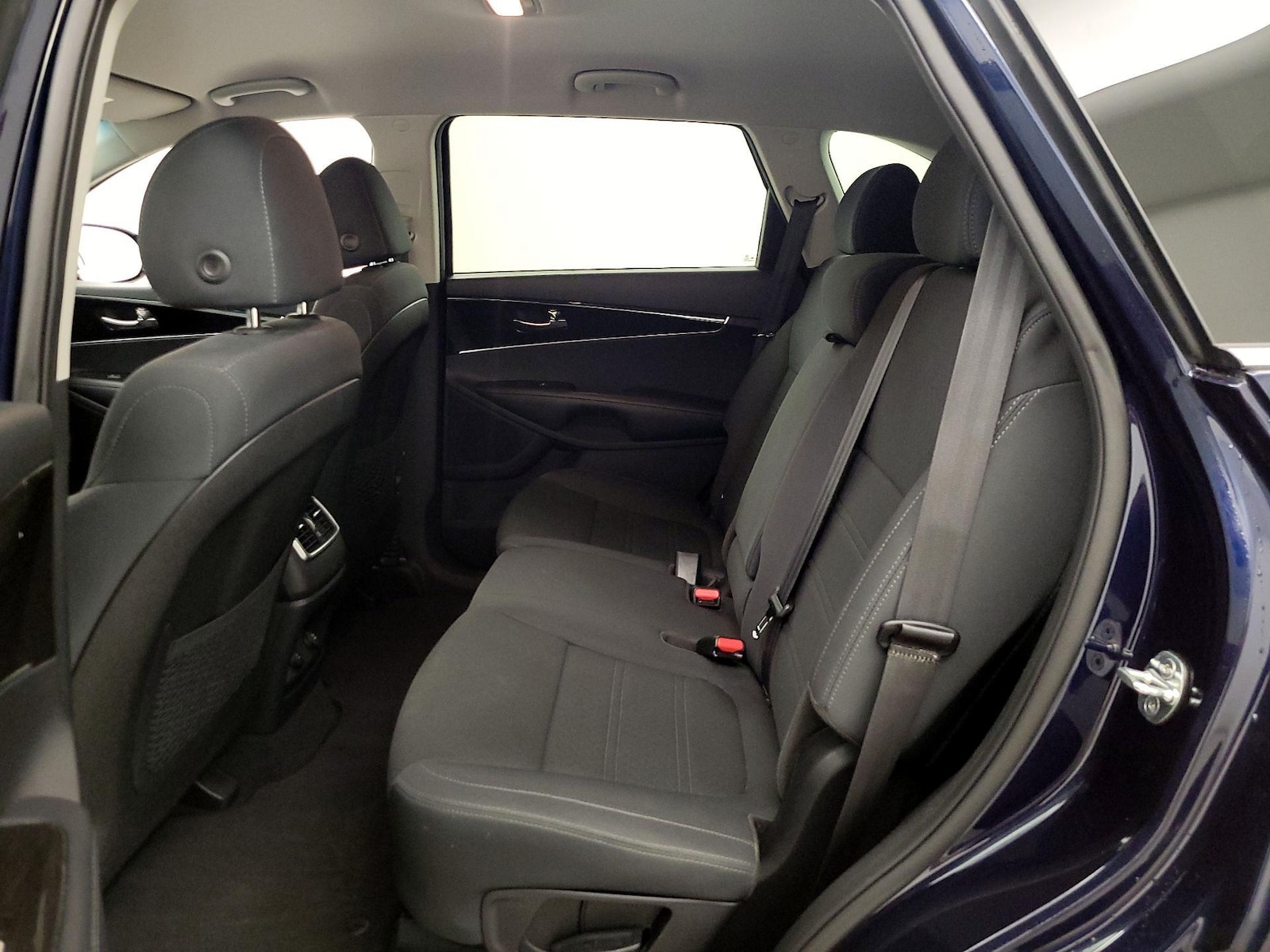 2020 Kia Sorento LX - Photo 20