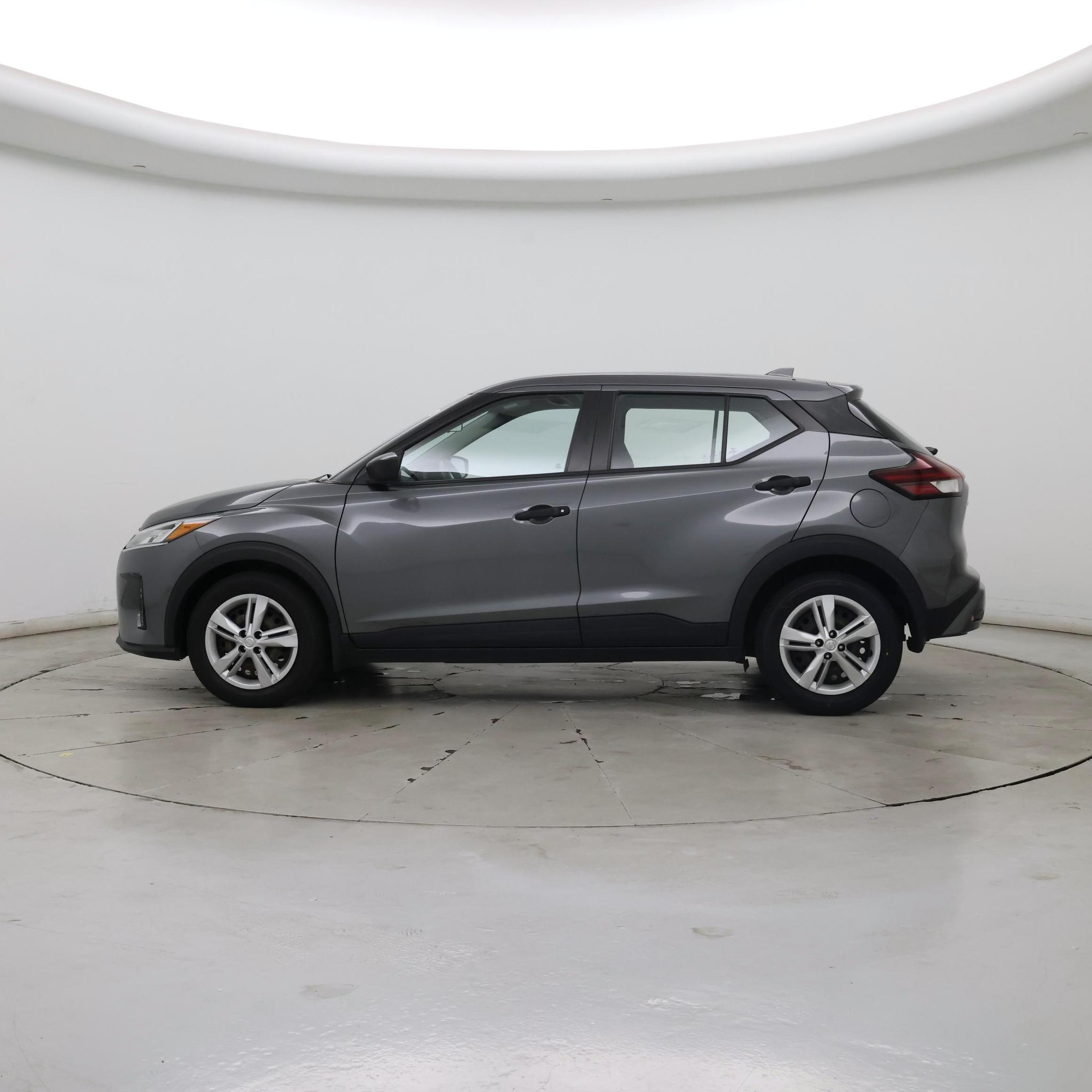Thumbnail: 2022 Nissan Kicks - 3