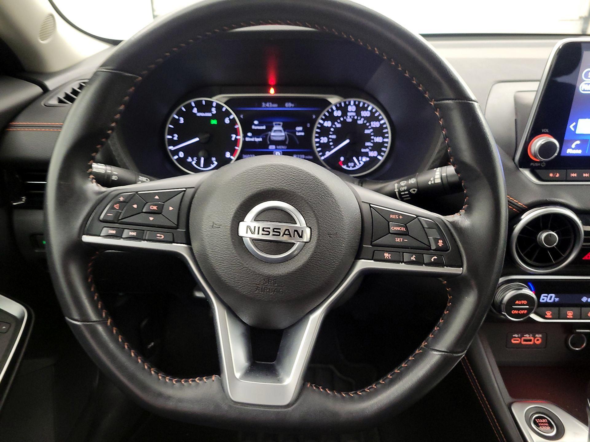 Thumbnail: 2021 Nissan Sentra - 10