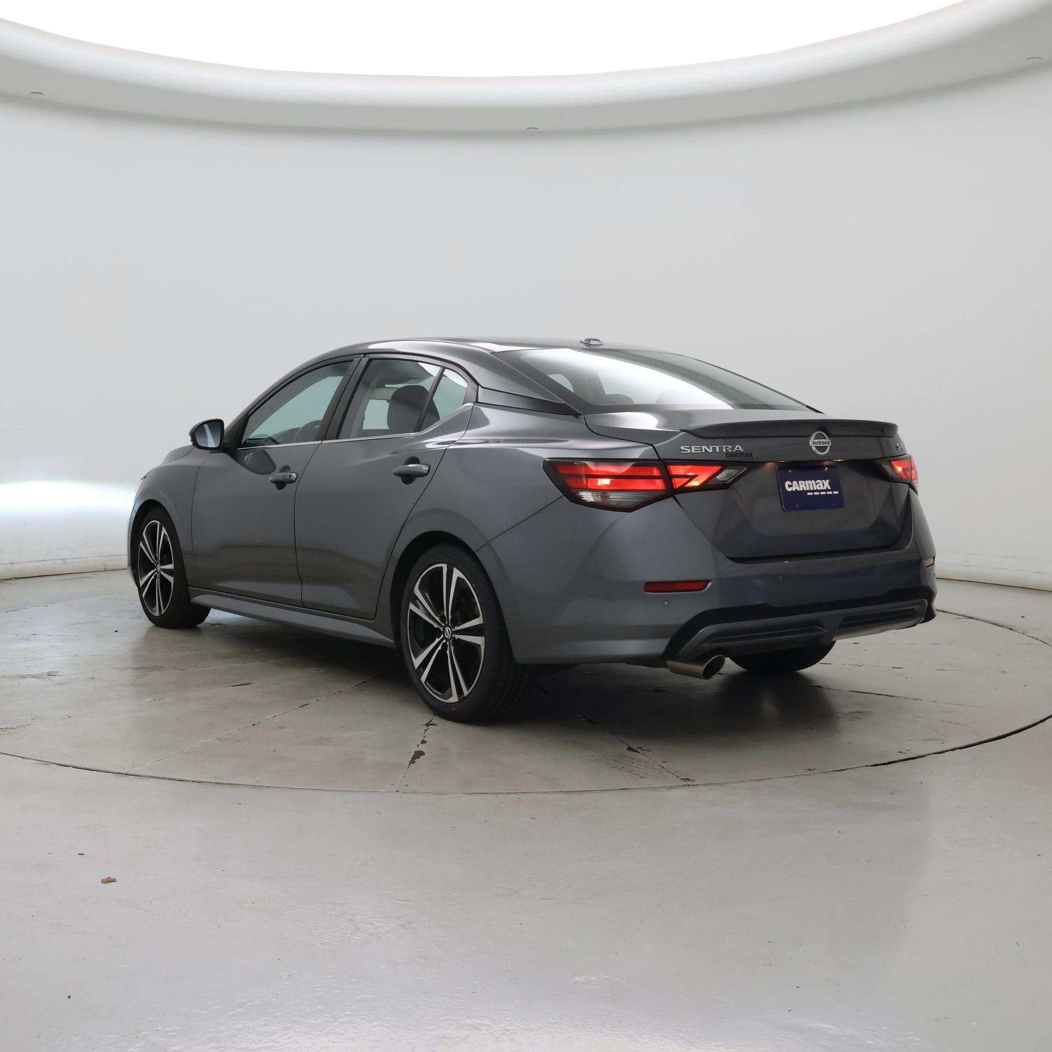 Thumbnail: 2021 Nissan Sentra - 2