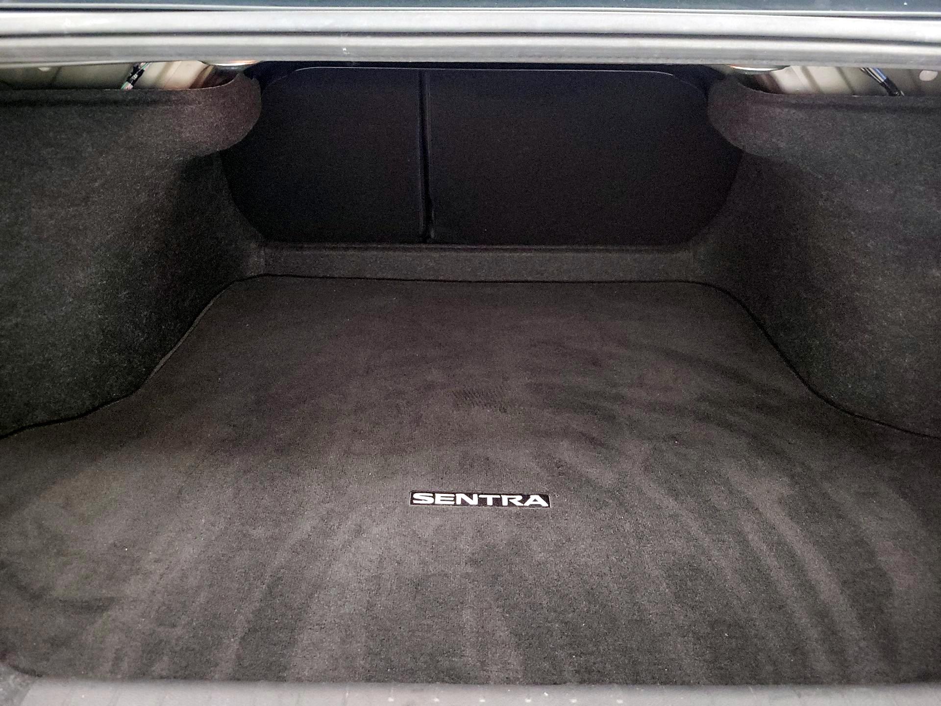 Thumbnail: 2021 Nissan Sentra - 20