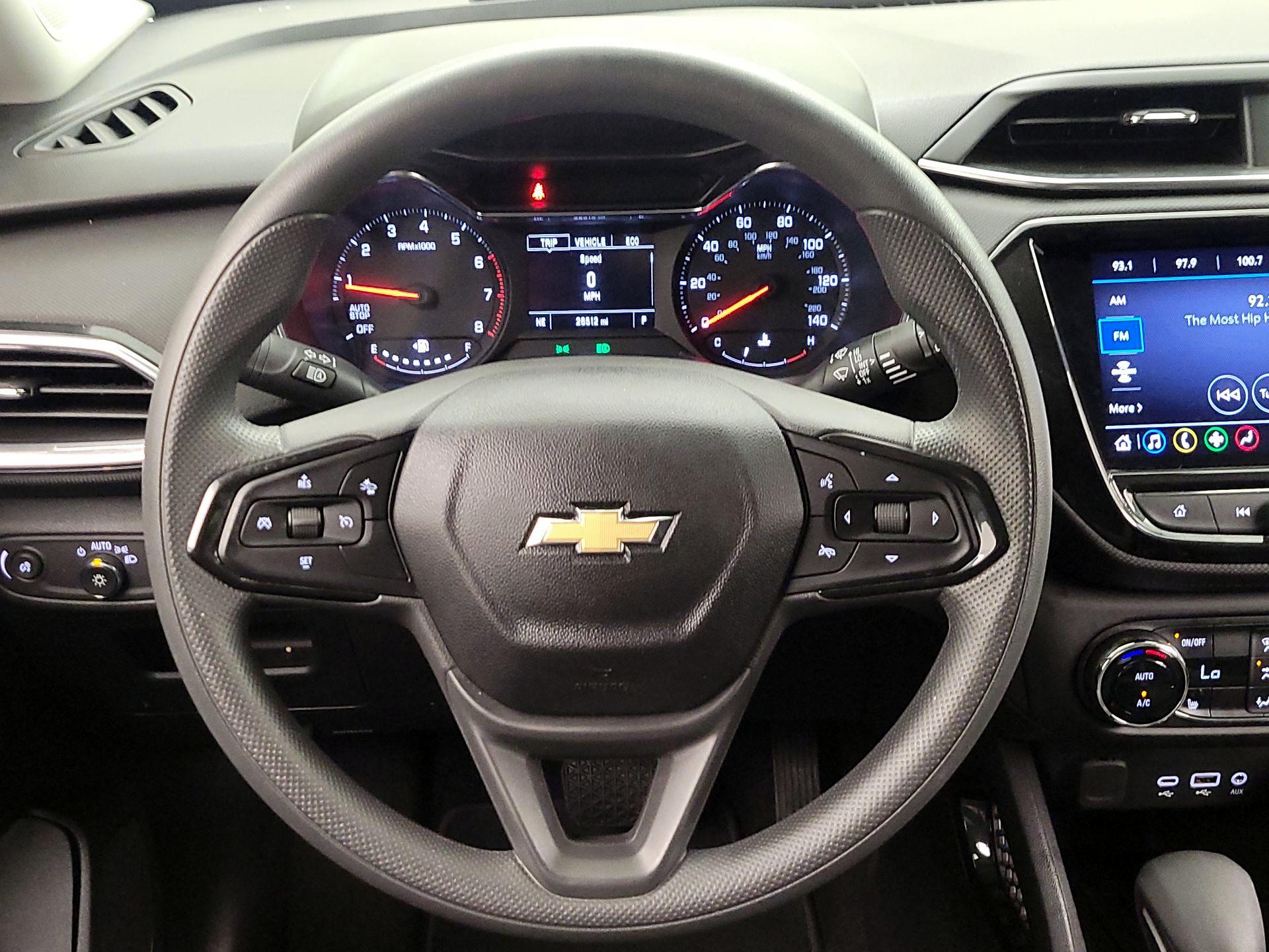 Thumbnail: 2023 Chevrolet TrailBlazer - 10