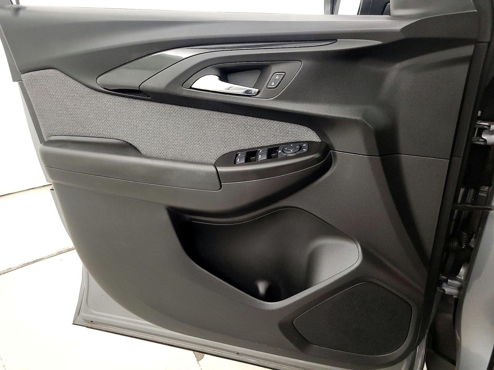 2023 Chevrolet TrailBlazer LT - Photo 13