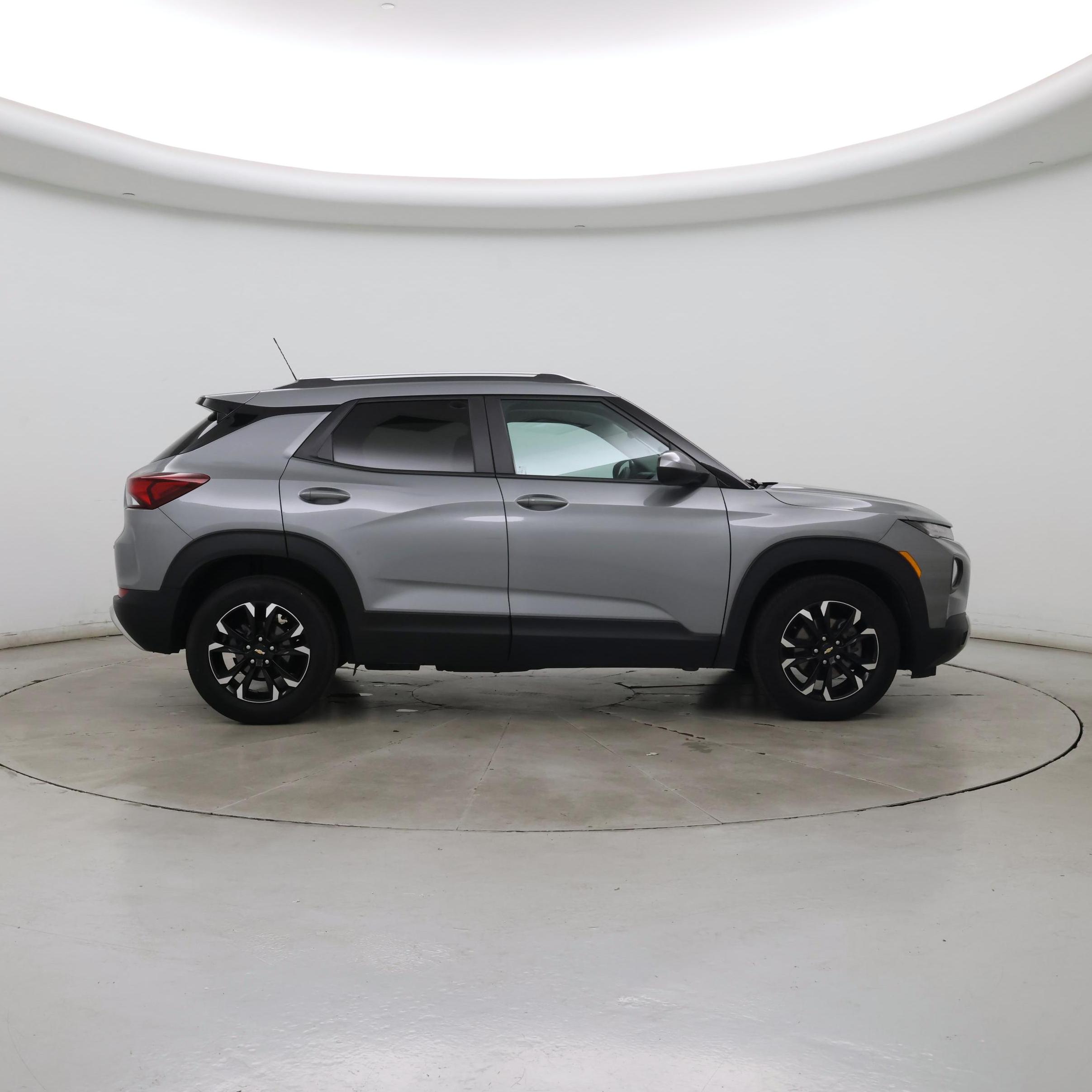 Thumbnail: 2023 Chevrolet TrailBlazer - 7