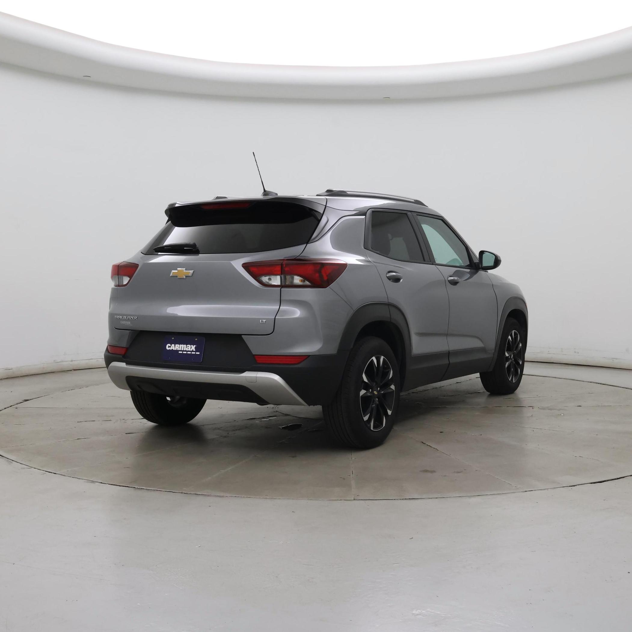 Thumbnail: 2023 Chevrolet TrailBlazer - 8