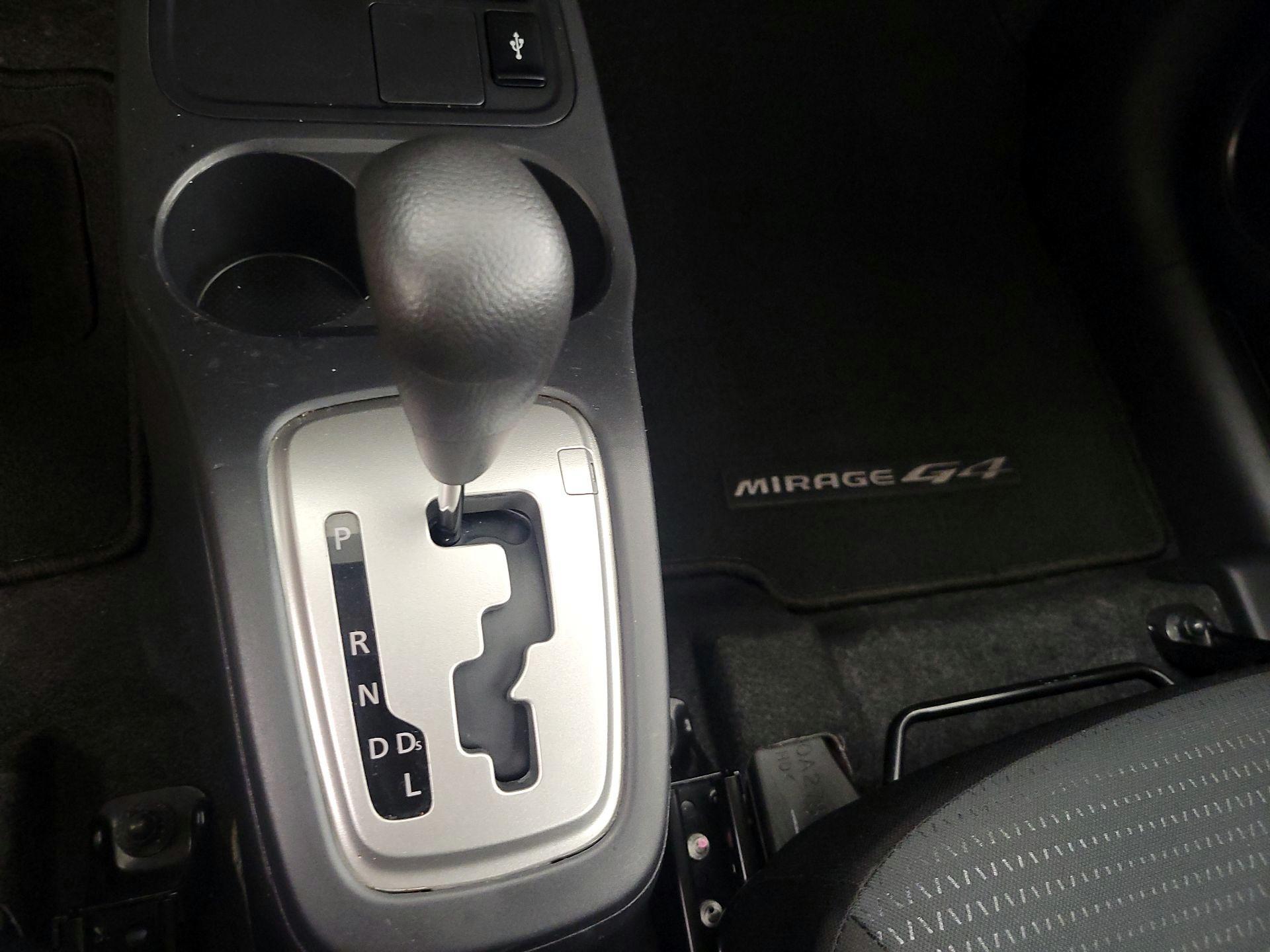 Thumbnail: 2022 Mitsubishi Mirage G4 - 17