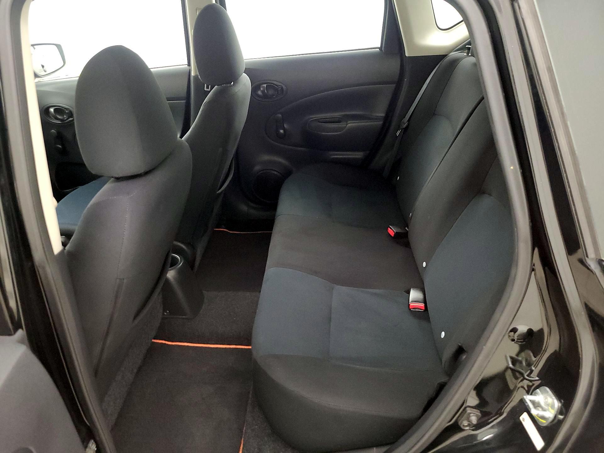 Thumbnail: 2015 Nissan Versa Note - 17