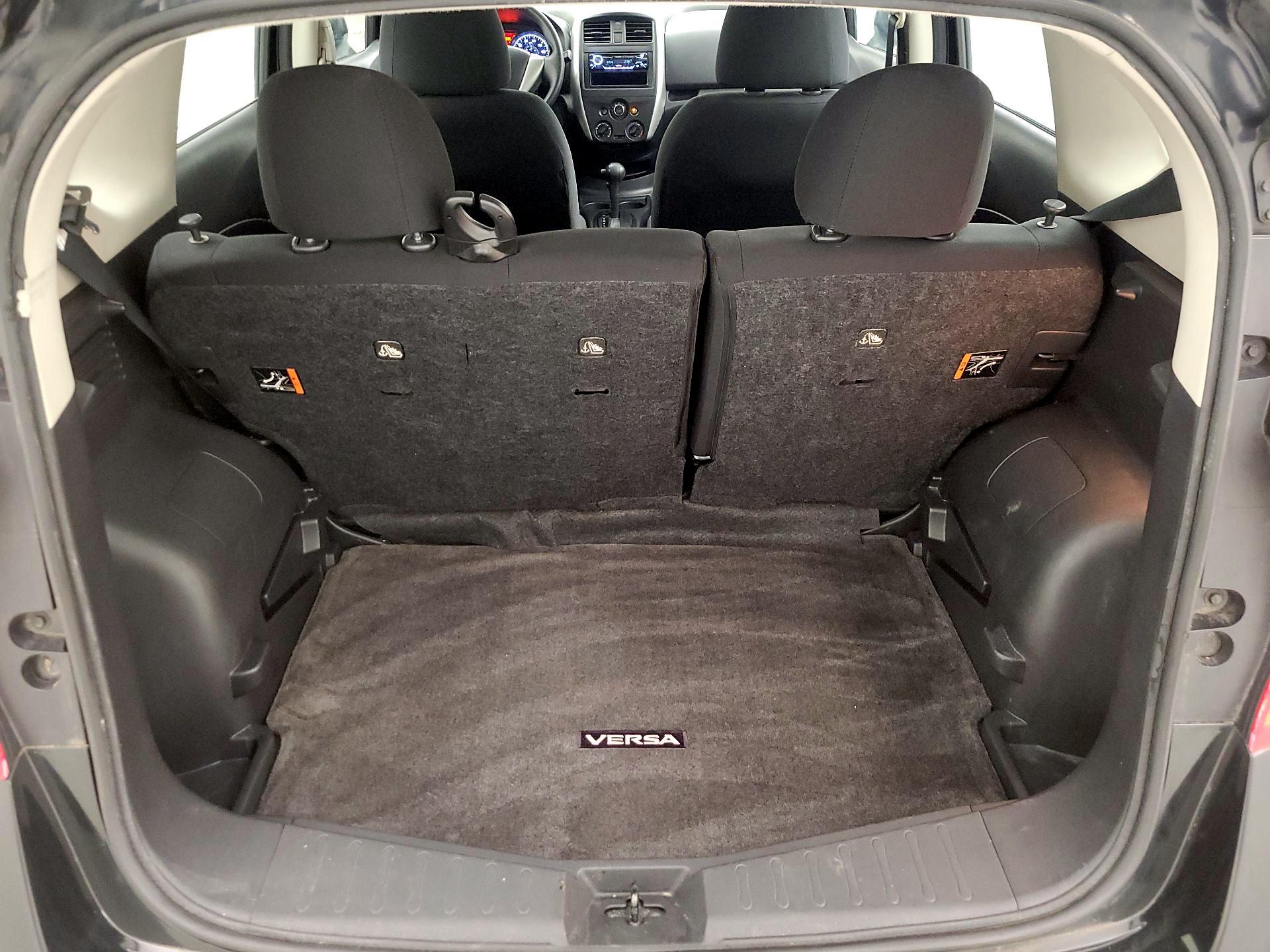 Thumbnail: 2015 Nissan Versa Note - 18