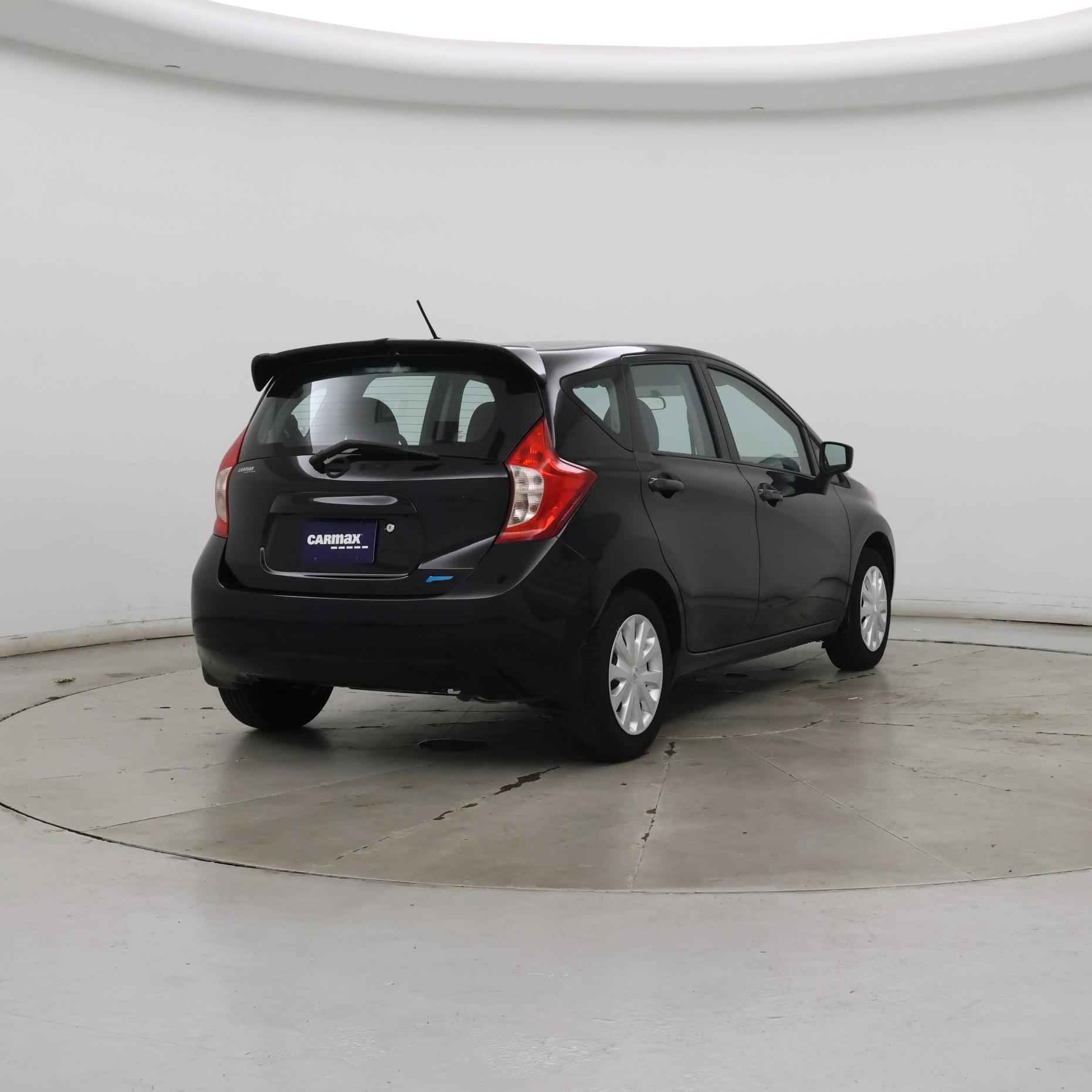 Thumbnail: 2015 Nissan Versa Note - 8
