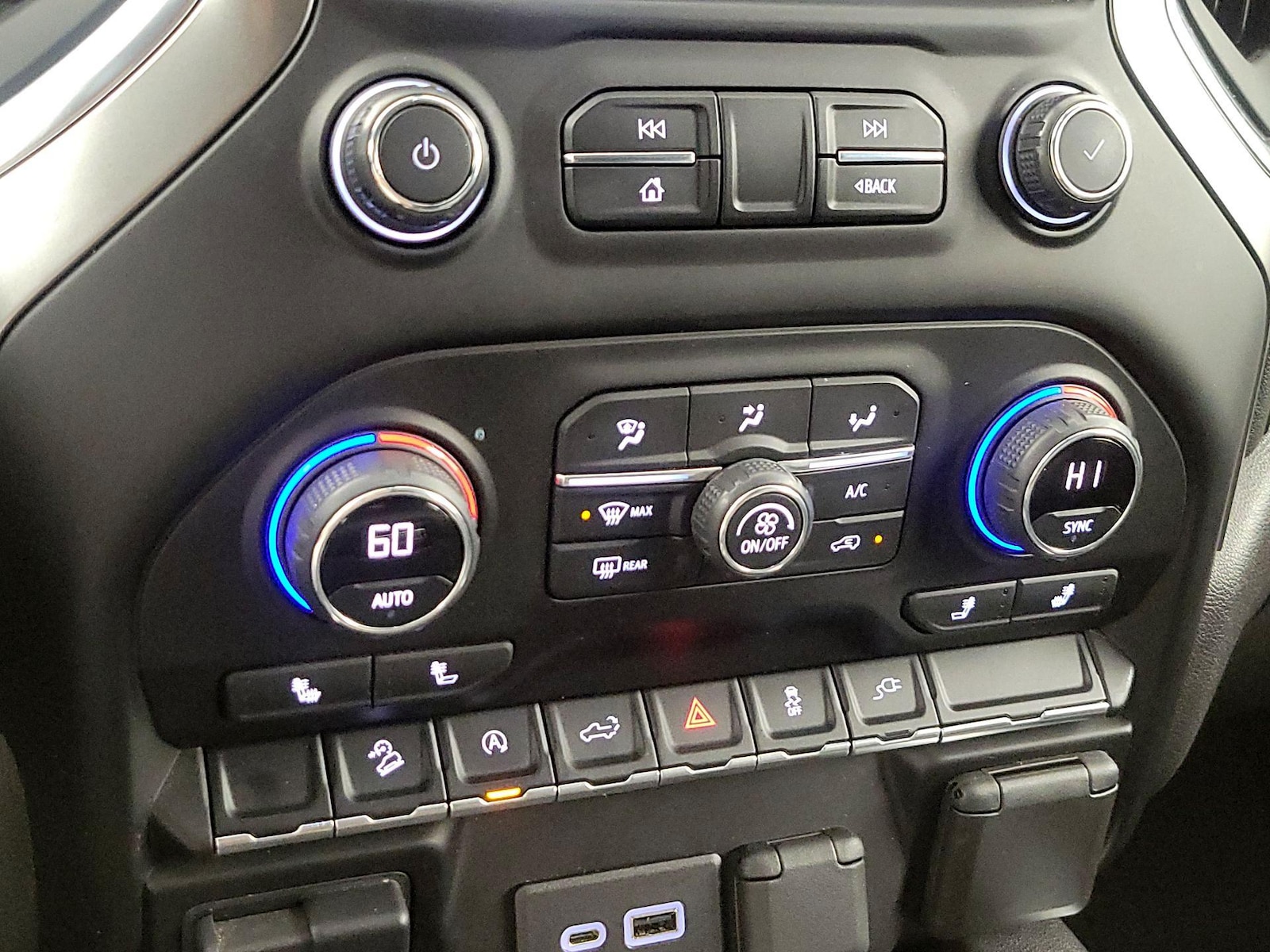 2021 Chevrolet Silverado 1500 LT Trail Boss - Photo 17
