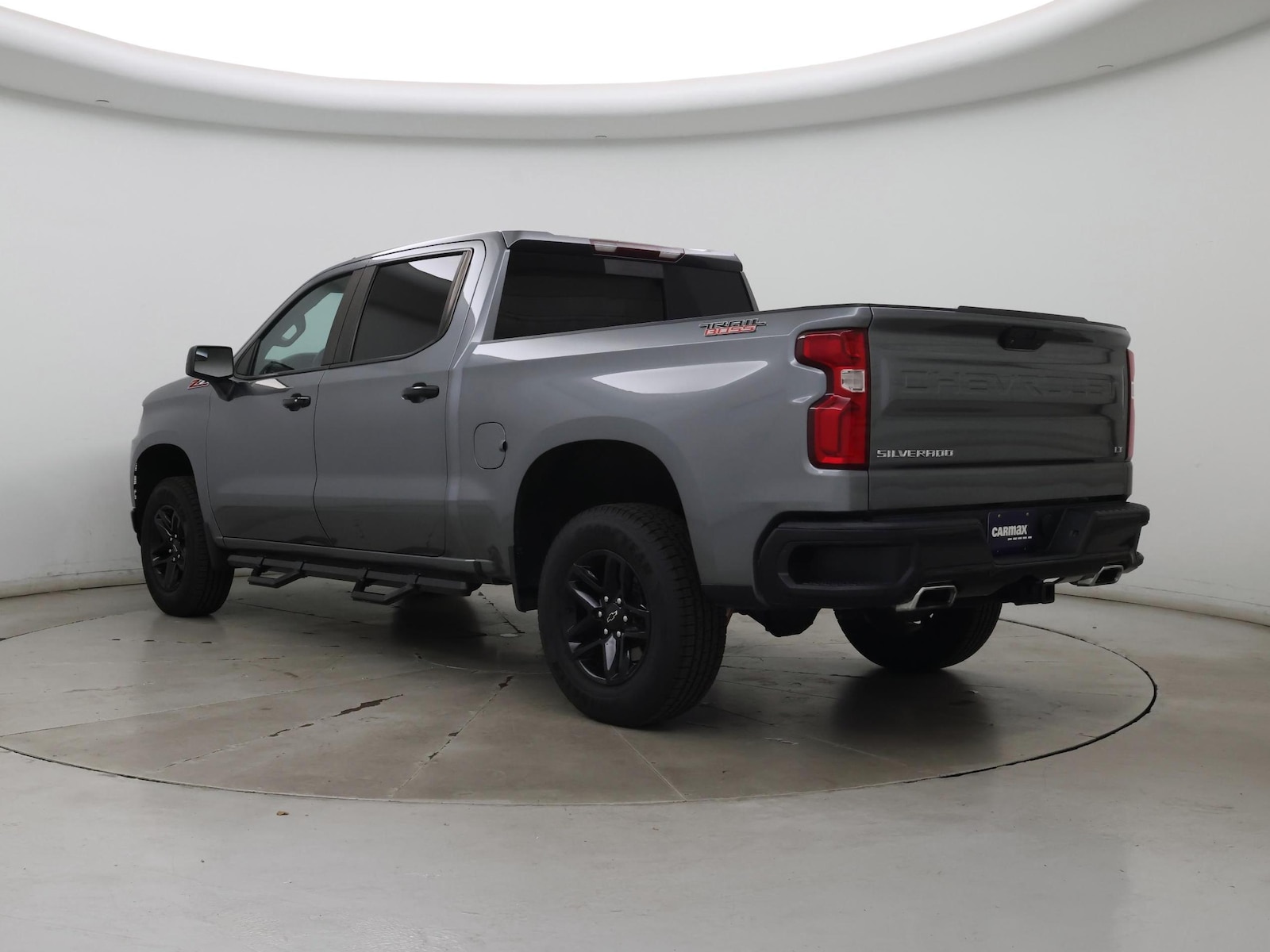 2021 Chevrolet Silverado 1500 LT Trail Boss - Photo 3