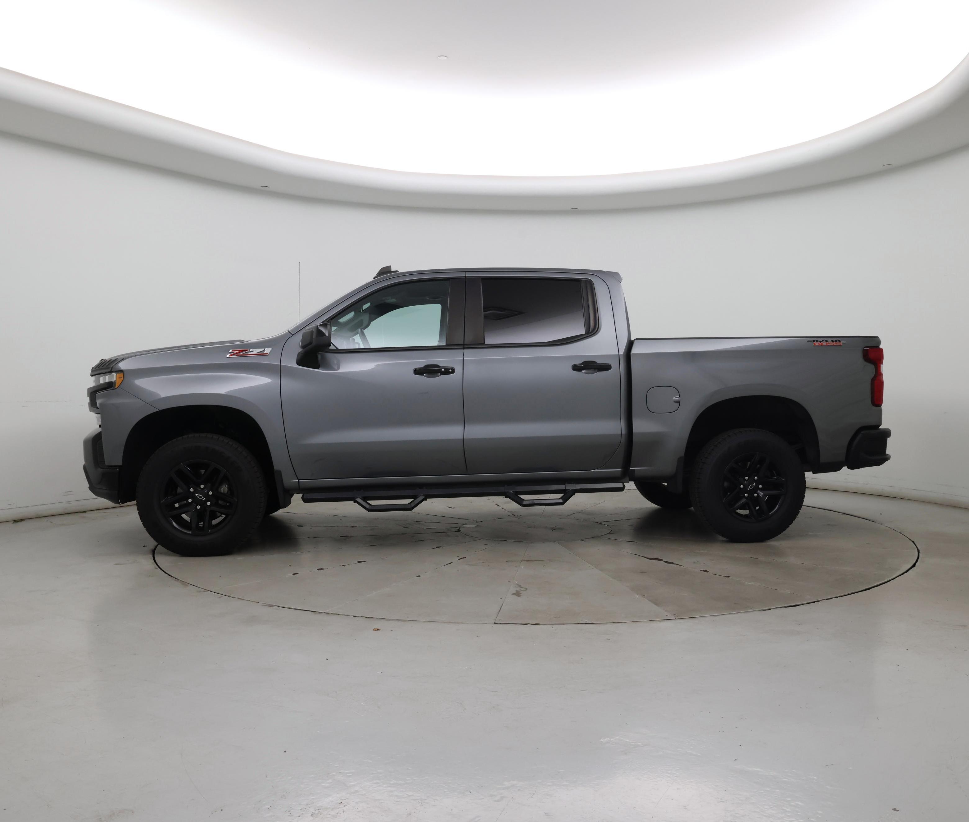 Thumbnail: 2021 Chevrolet Silverado 1500 - 3