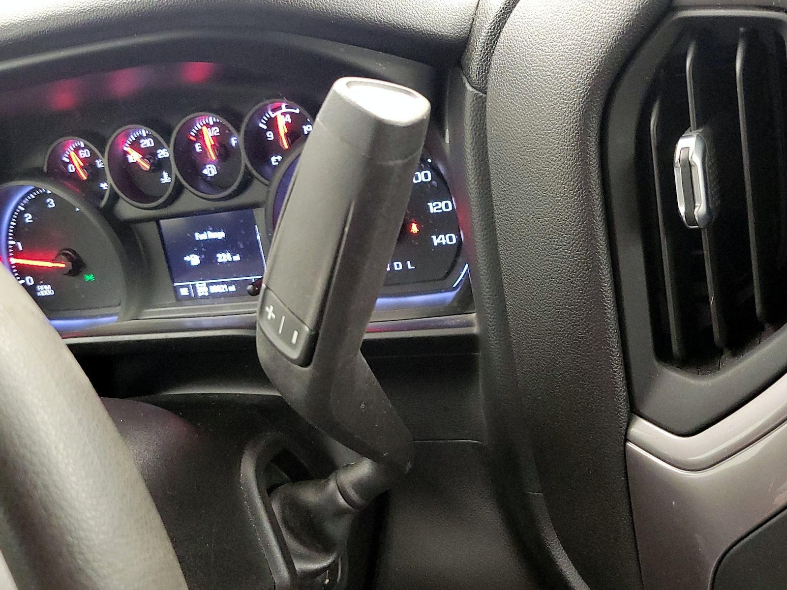 2022 Chevrolet Silverado 2500HD Custom - Photo 18