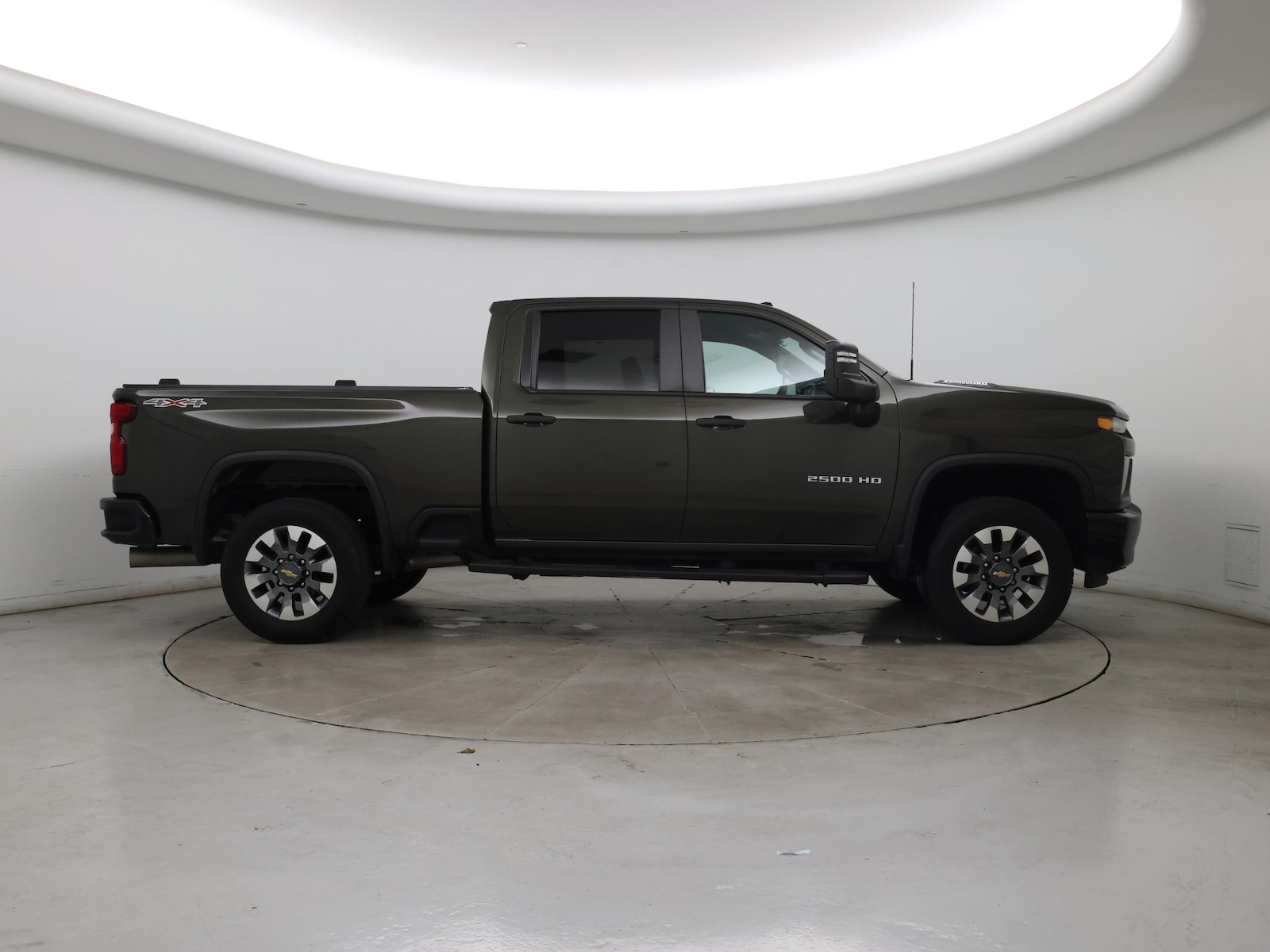 2022 Chevrolet Silverado 2500HD Custom - Photo 8